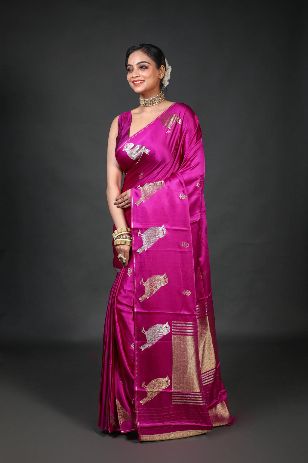 Magenda Semi Mashru Banarasi Saree With Blouse Piece