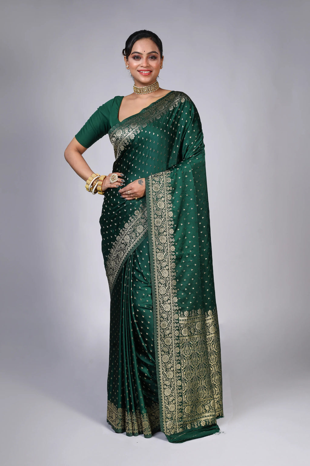 Bottle Green Blended Crepe Banarasi Saree With Blouse Piece