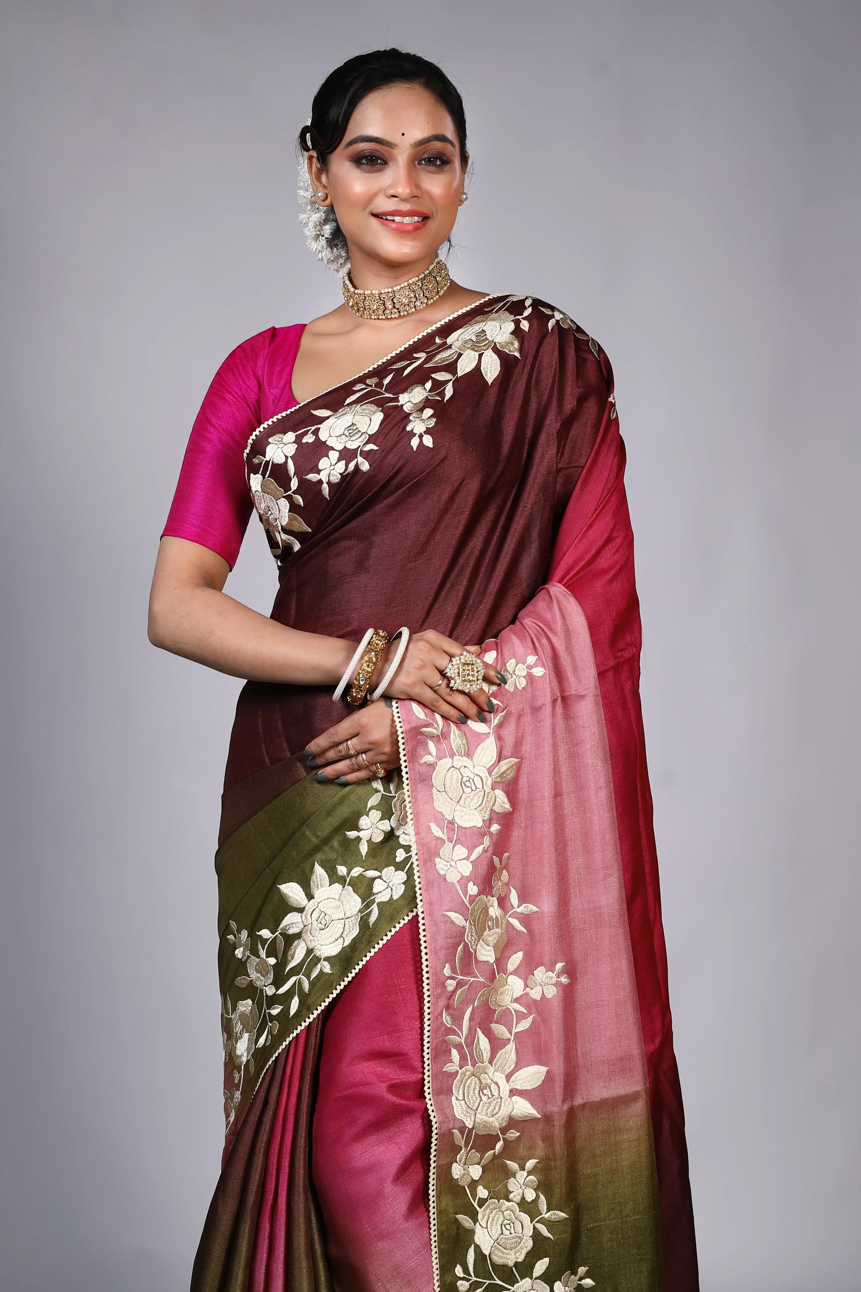 Magenda Shaded Tussar Saree With Blouse Piece