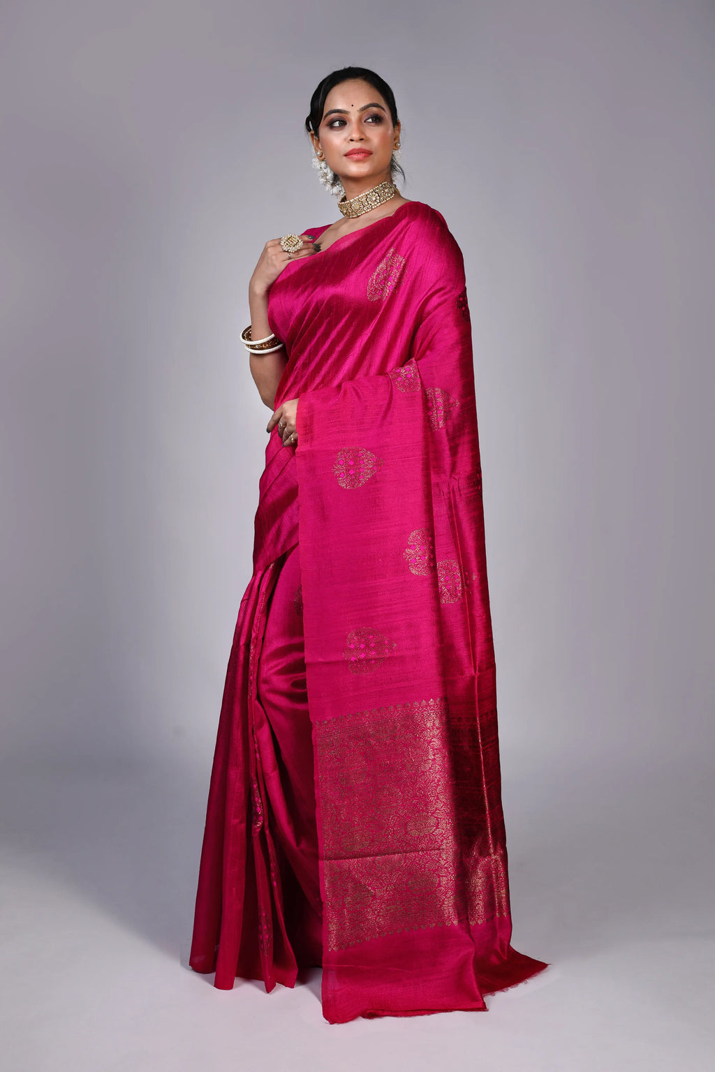Rani Raw Silk Banarasi Saree With Blouse Piece