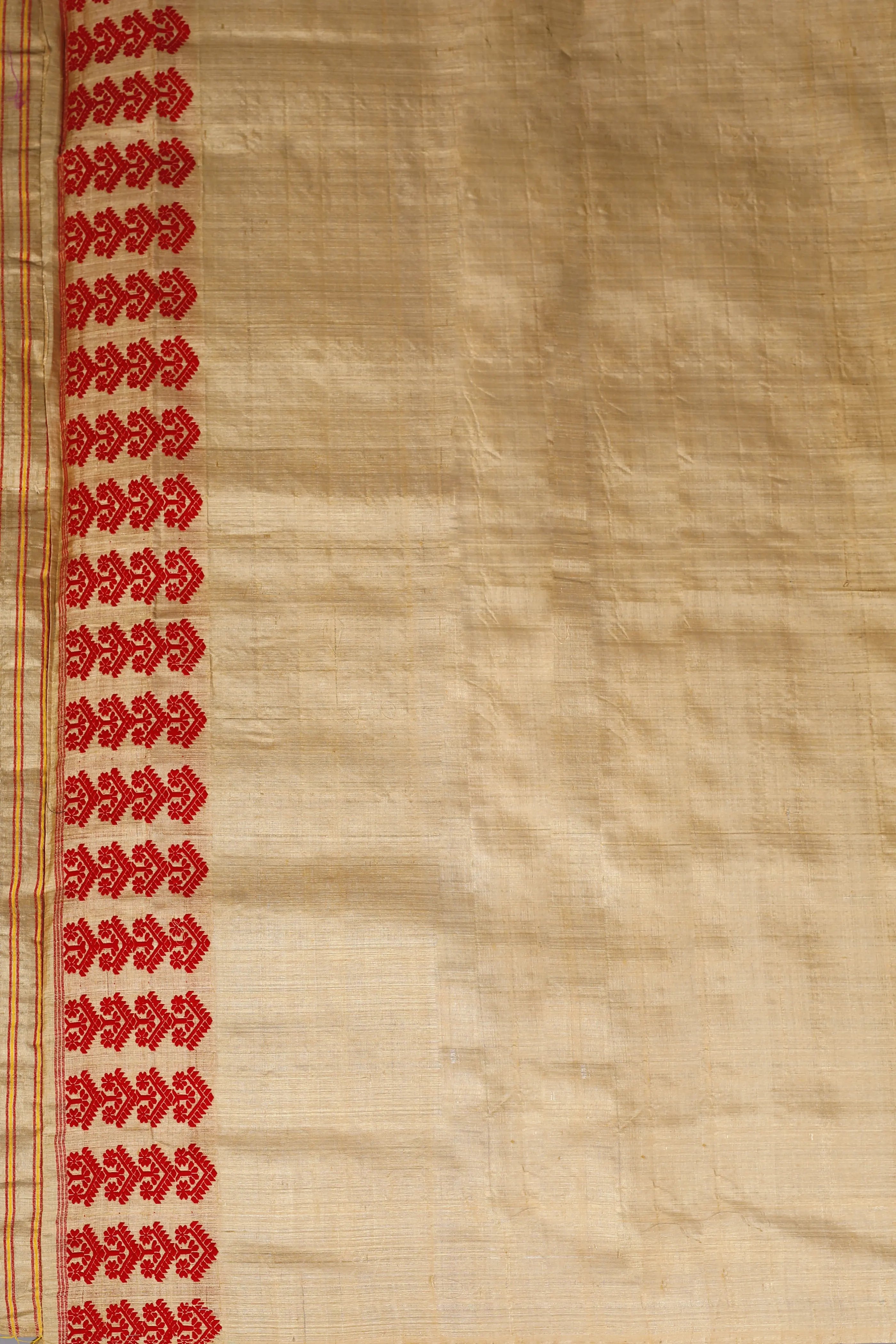 Beige Muga Tussar Assam Saree With Blouse Piece