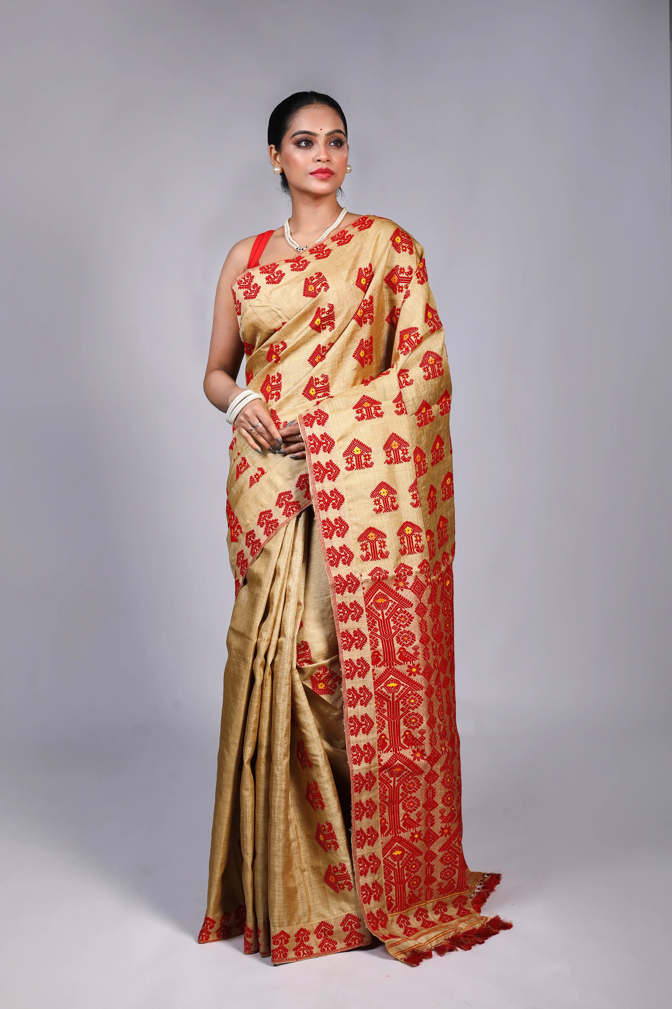 Beige Muga Tussar Assam Saree With Blouse Piece