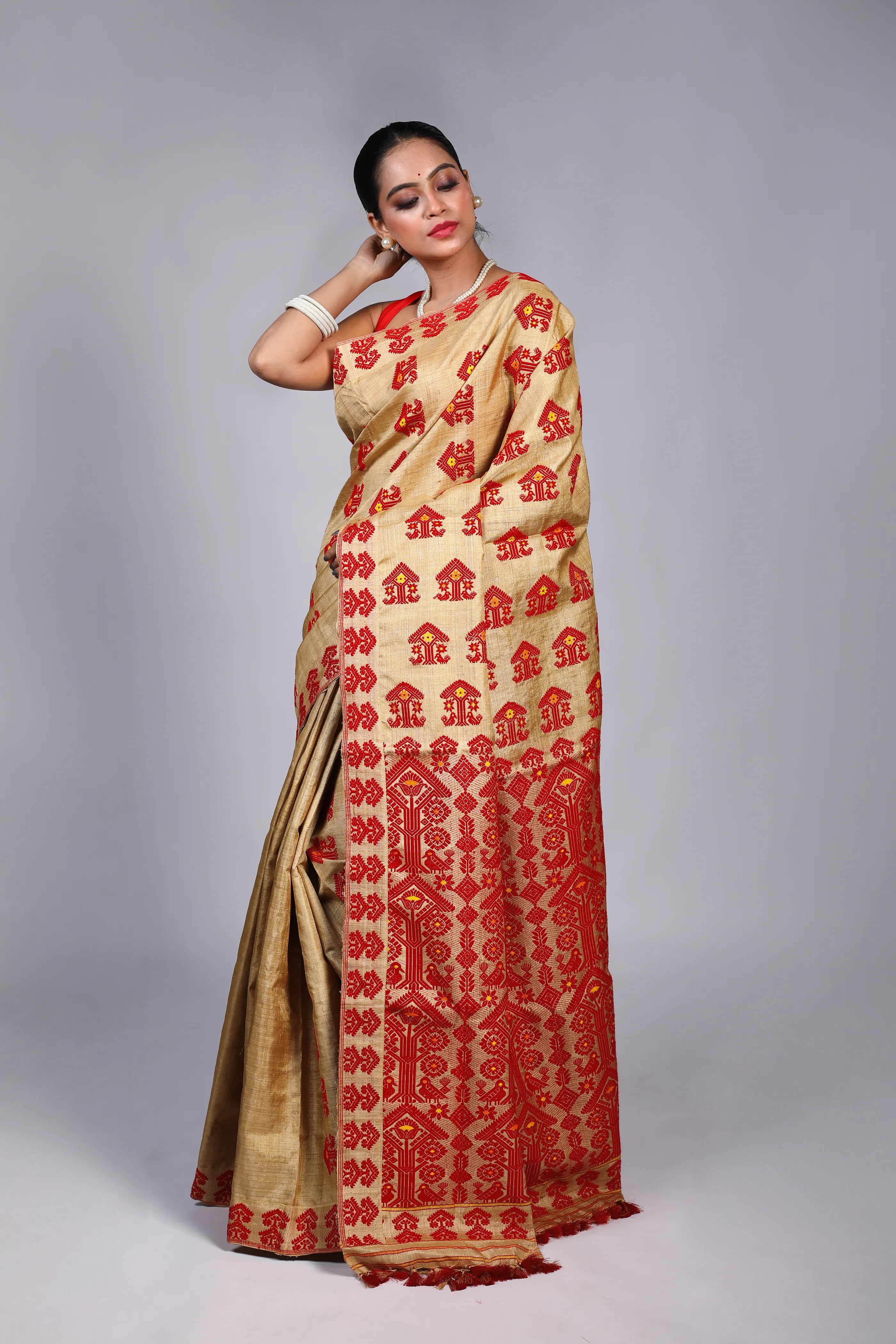 Beige Muga Tussar Assam Saree With Blouse Piece