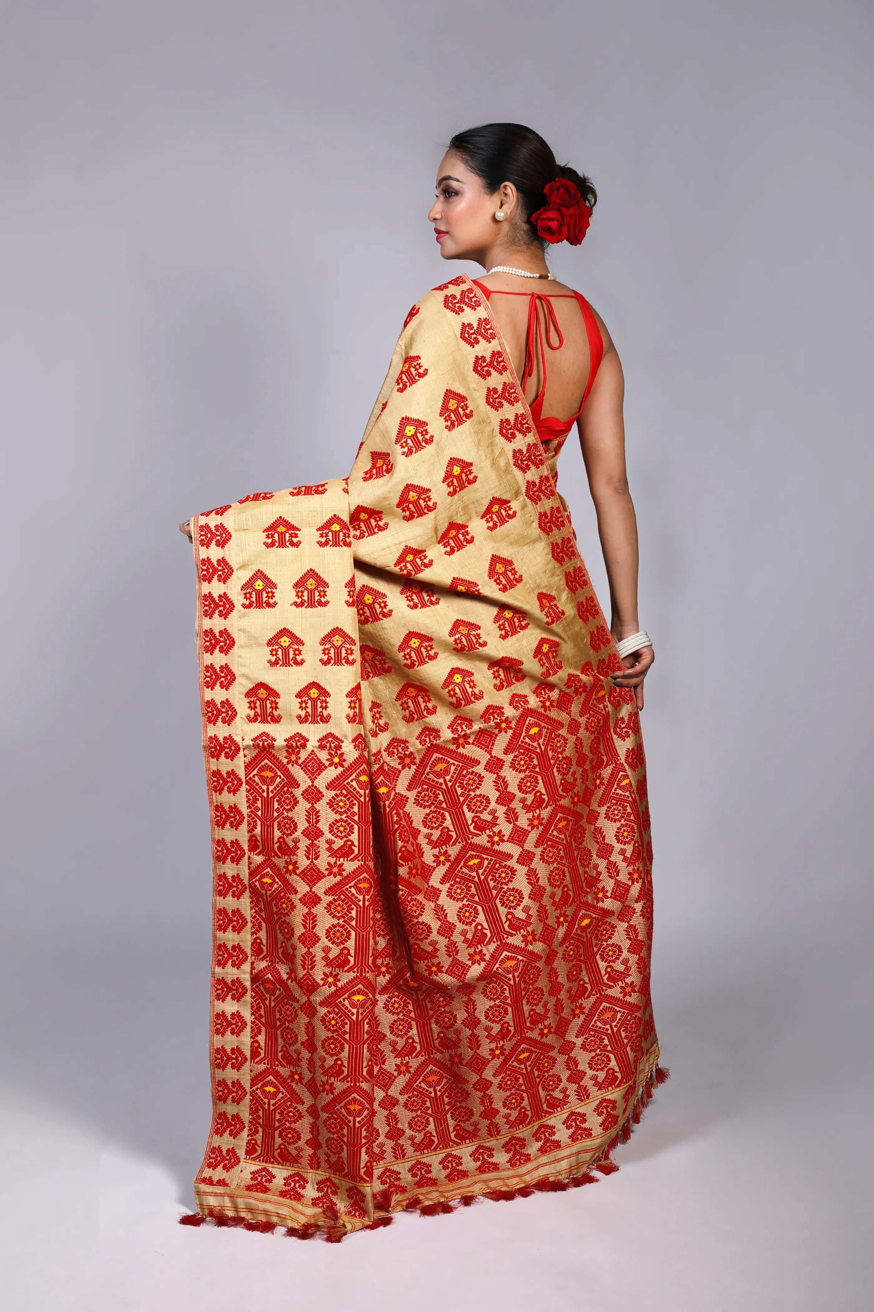 Beige Muga Tussar Assam Saree With Blouse Piece