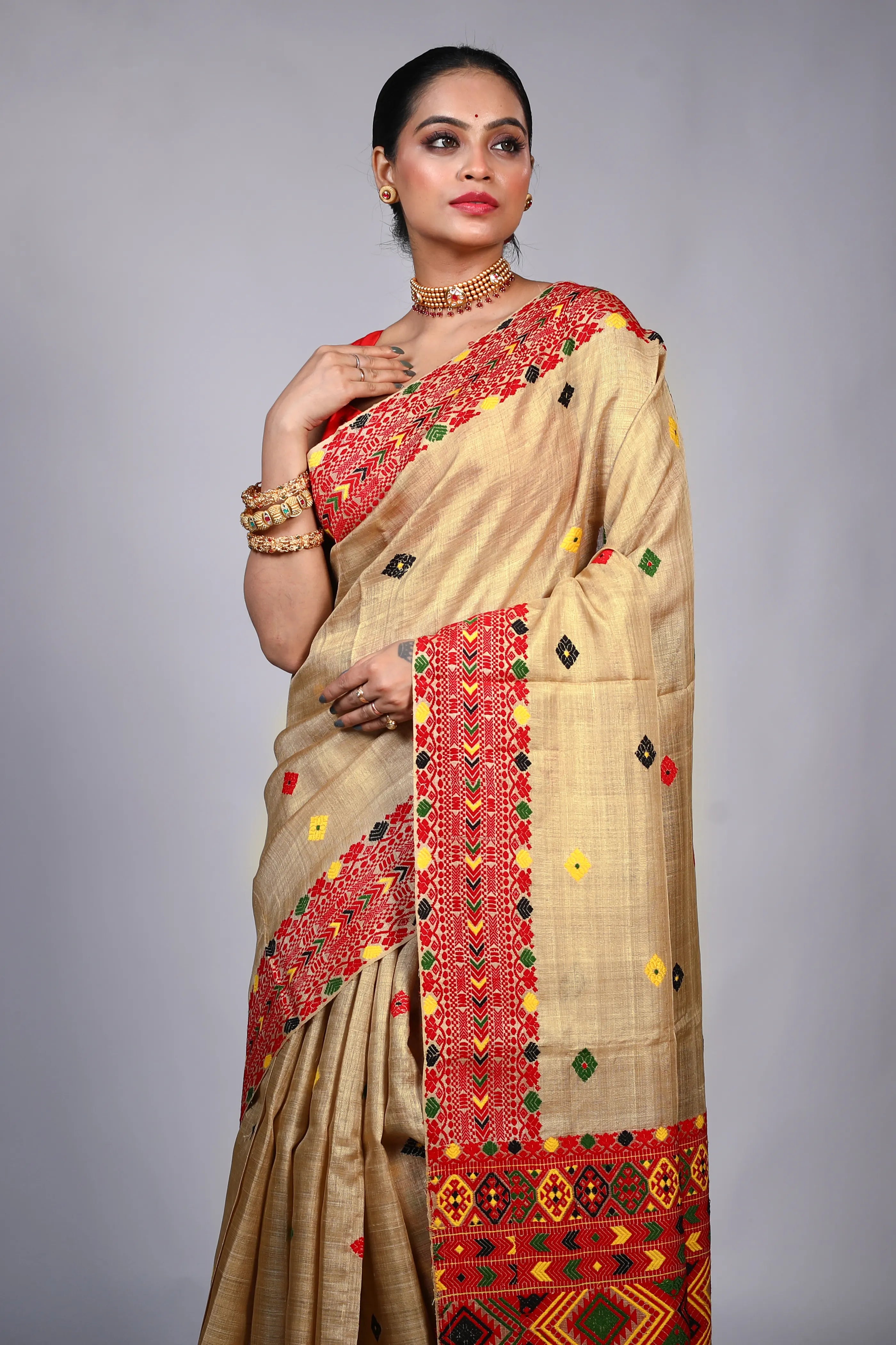 Beige Muga Tussar Assam Saree With Blouse Piece