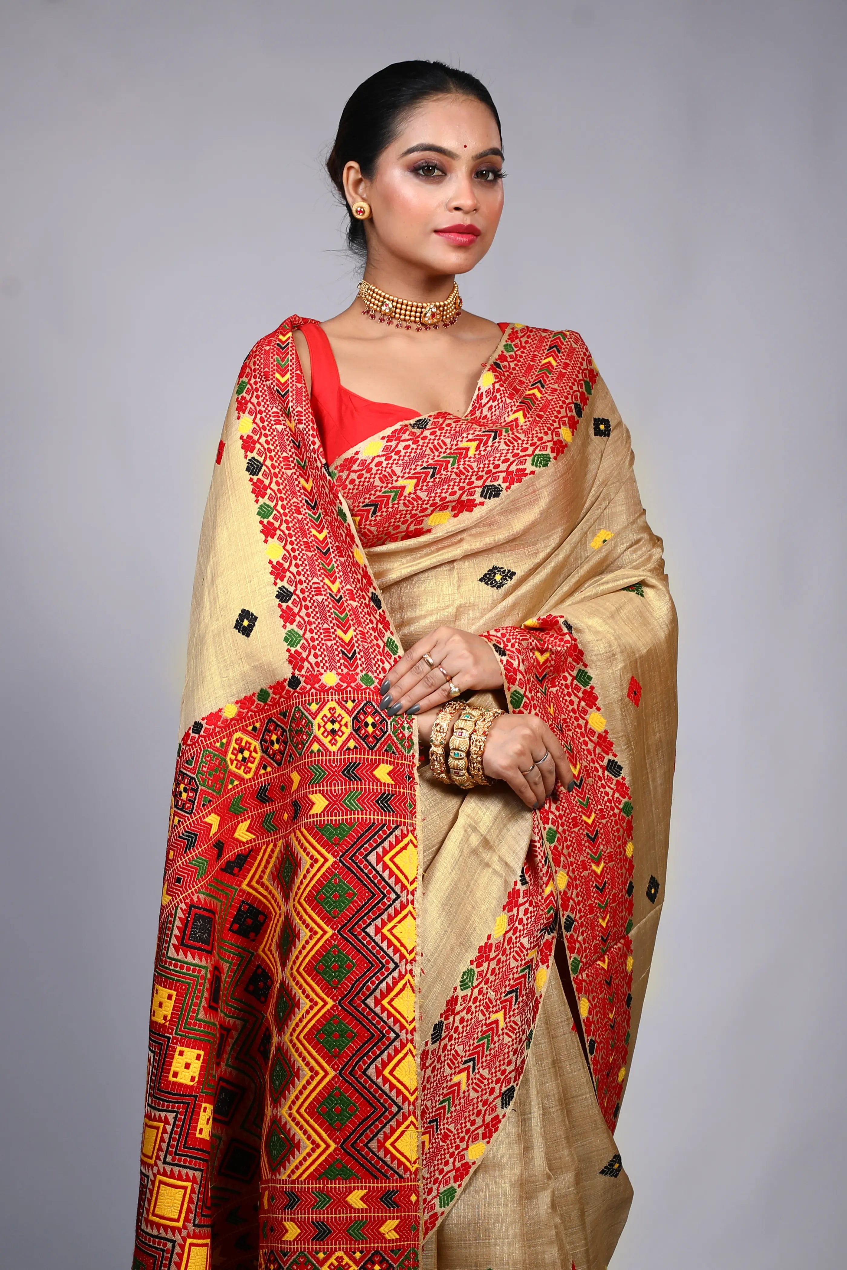 Beige Muga Tussar Assam Saree With Blouse Piece