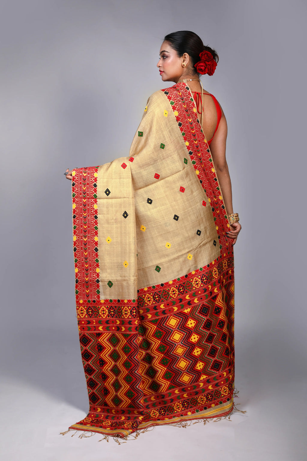 Beige Muga Tussar Assam Saree With Blouse Piece