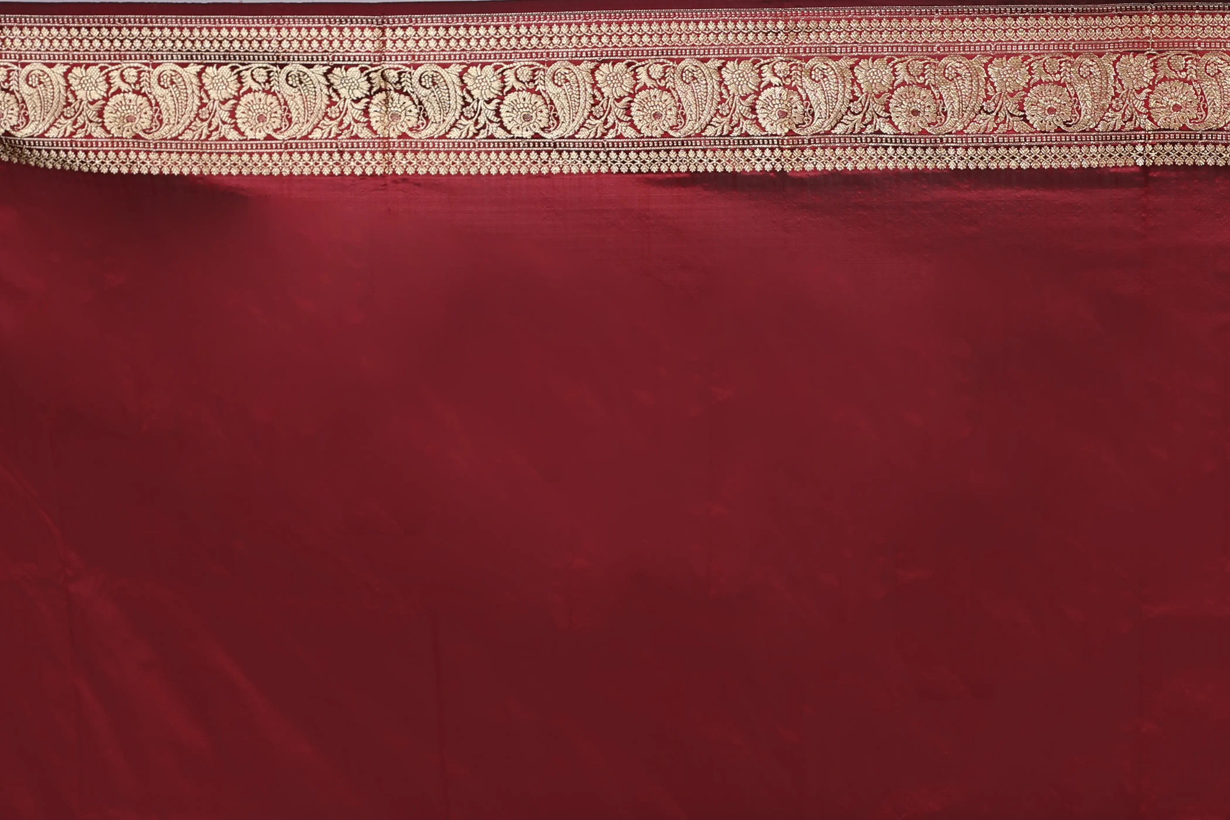 Maroon Katan Banarasi Saree With Blouse Piece