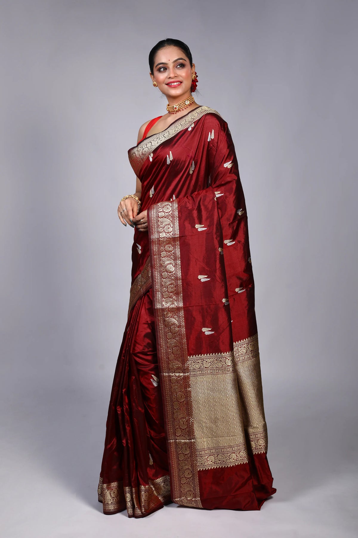 Maroon Katan Banarasi Saree With Blouse Piece