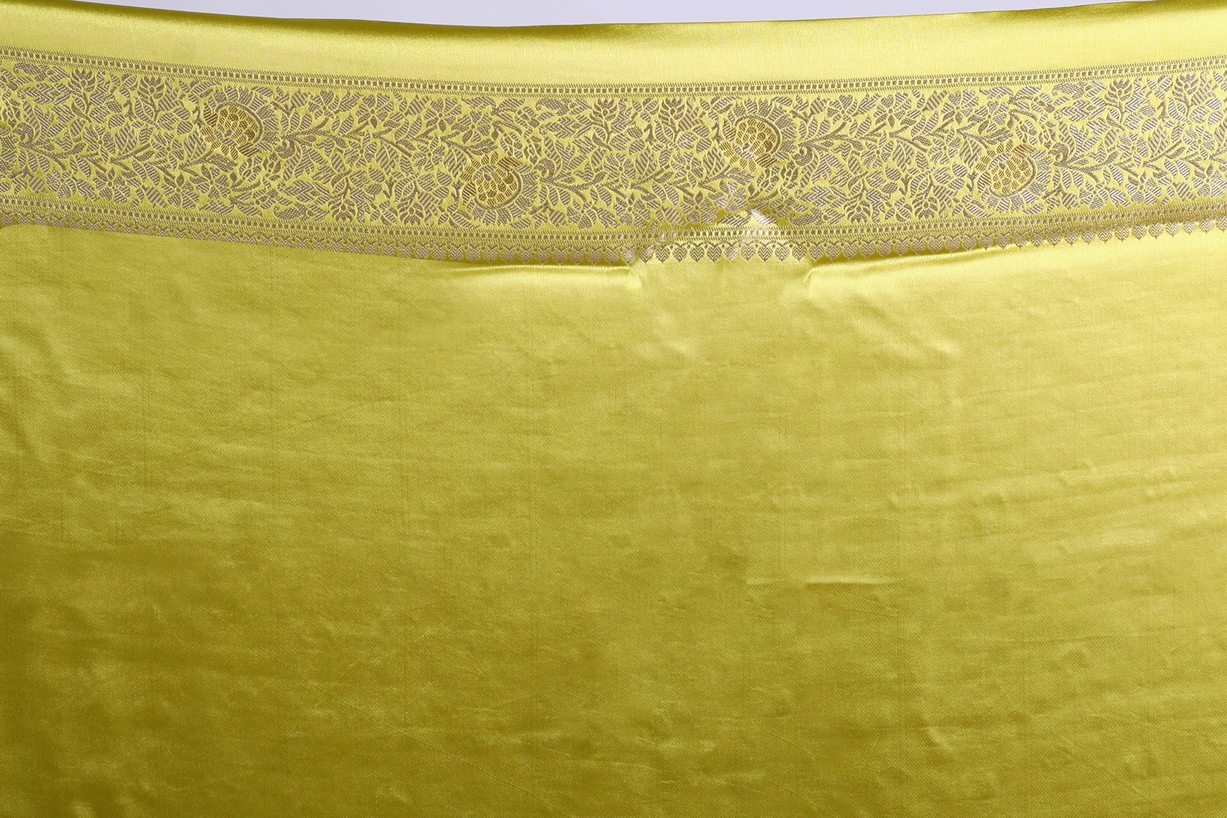 Light Mehendi Semi Mashru Saree With Blouse Piece