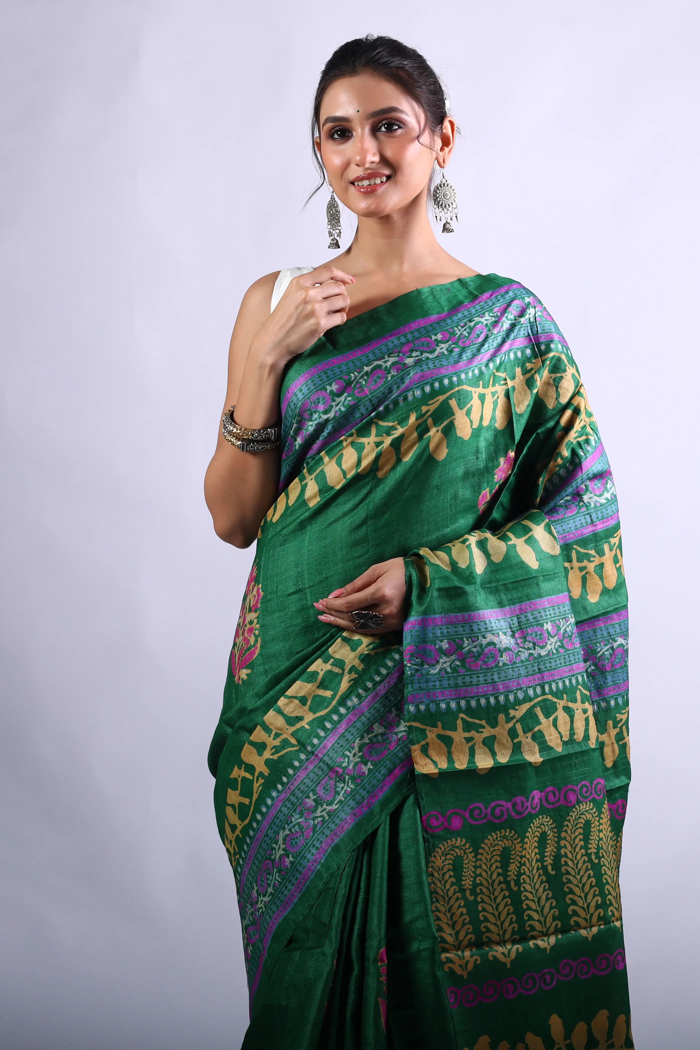 Green Tussar Saree With Blouse Piece