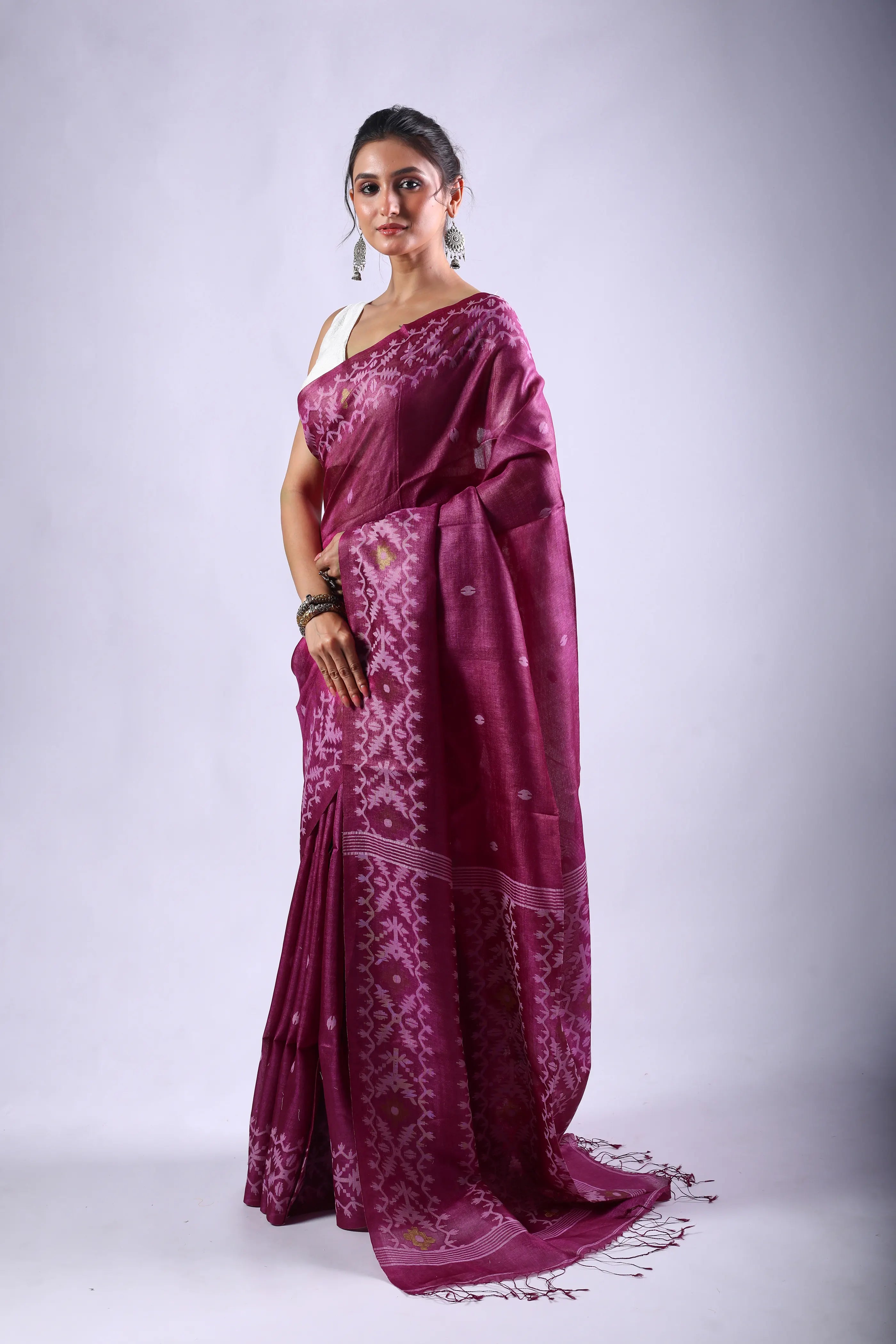 Purplish Wine Tussar Jamdani Saree With Blouse Piece