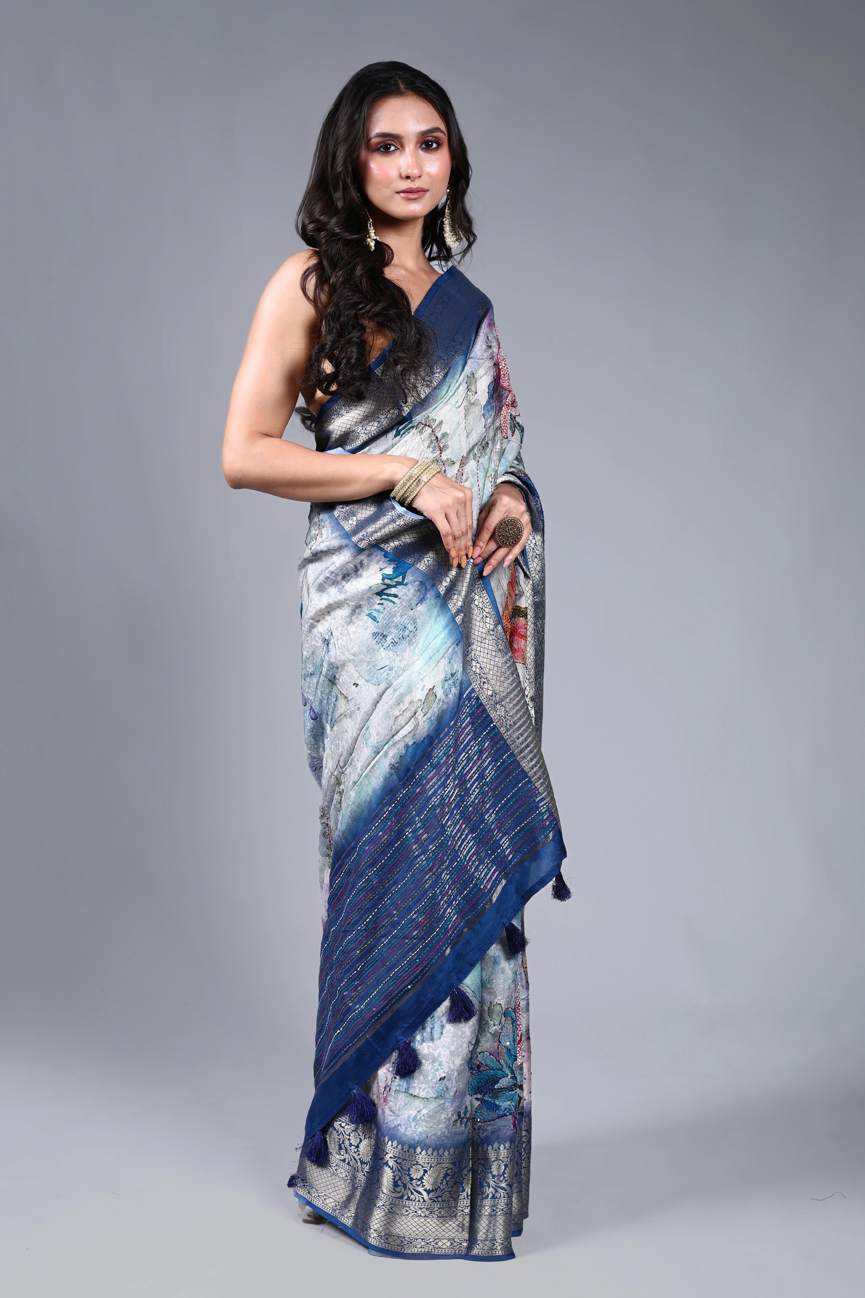 Grey Semi Mashru Saree With Blouse Piece