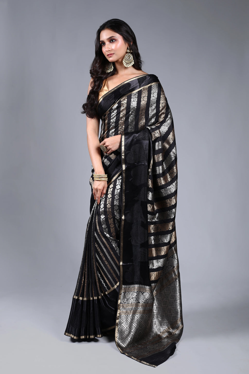 Black Semi Mashru Saree With Blouse Piece