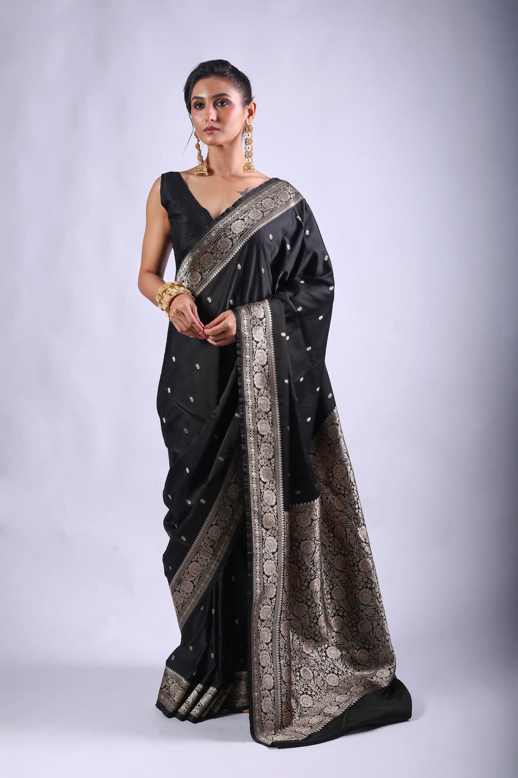Black Semi Mashru Saree With Blouse Piece
