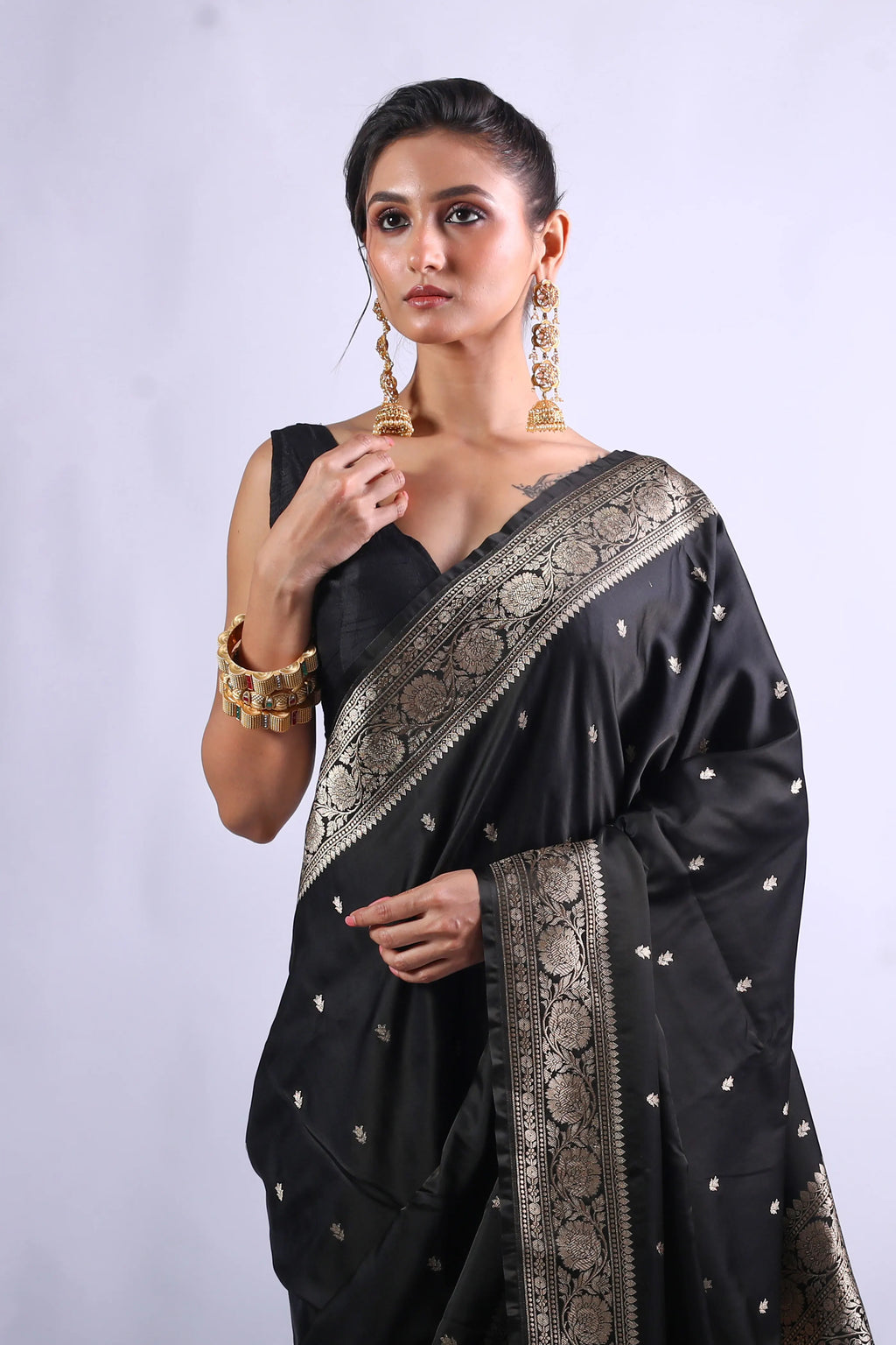 Black Semi Mashru Saree With Blouse Piece