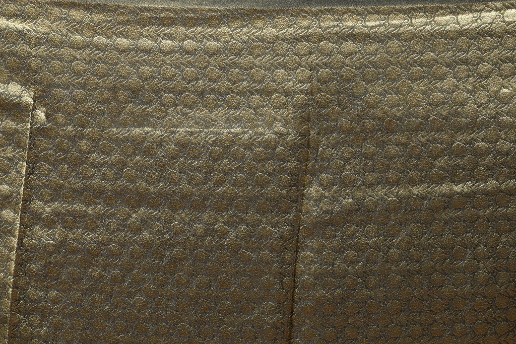Pistagreen Semi Tissue Kani Aari Work Saree With Blouse Piece