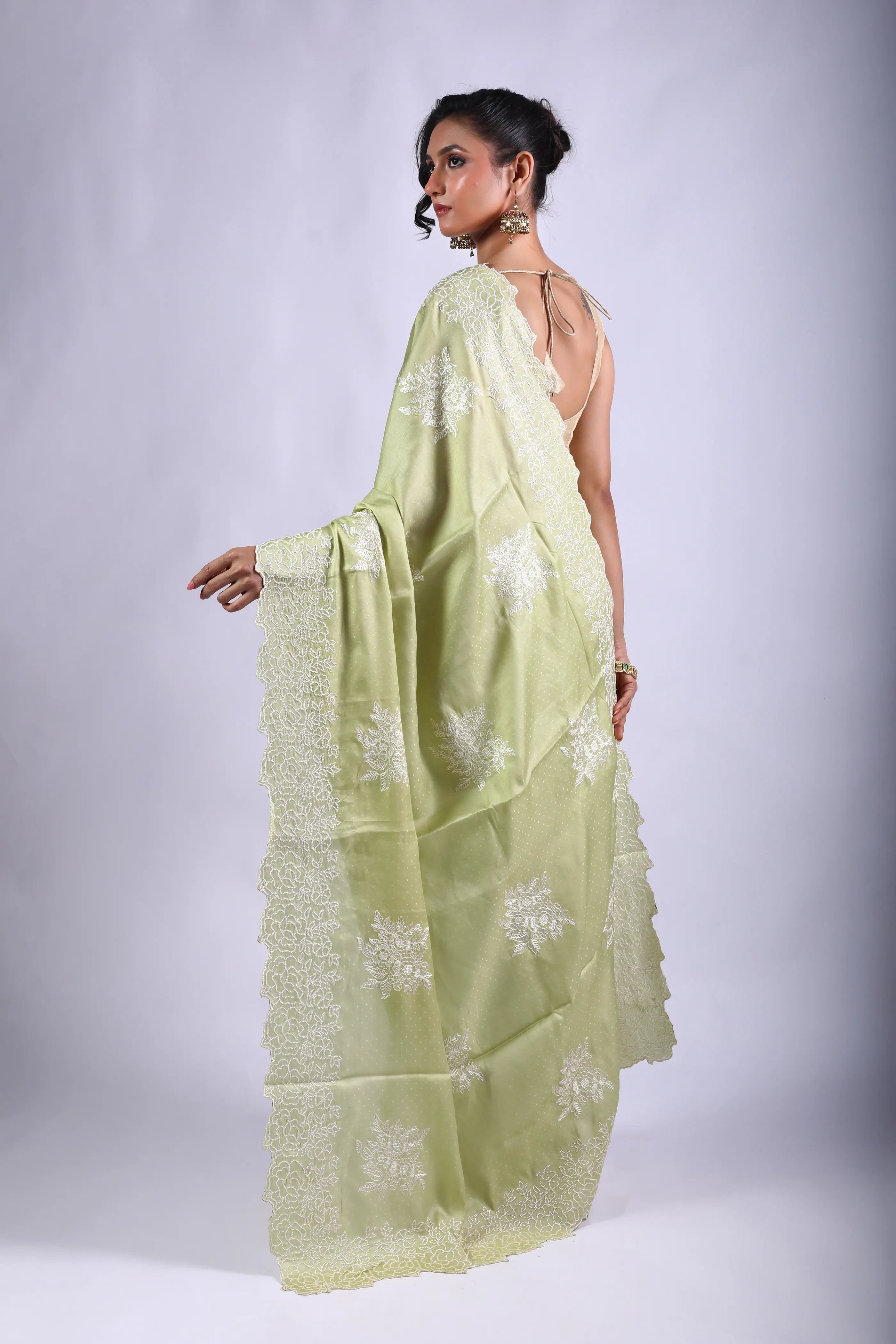 Pista Green Blended Tussar Semi Tussar Saree With Blouse Piece