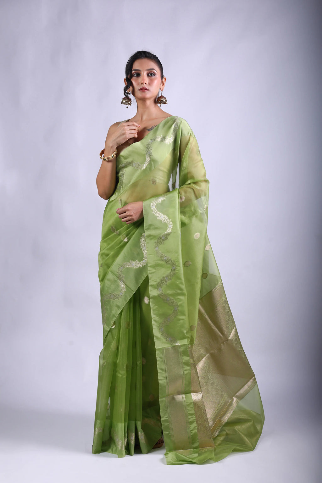 Pista Green Blended Kora Banarasi Saree With Blouse Piece