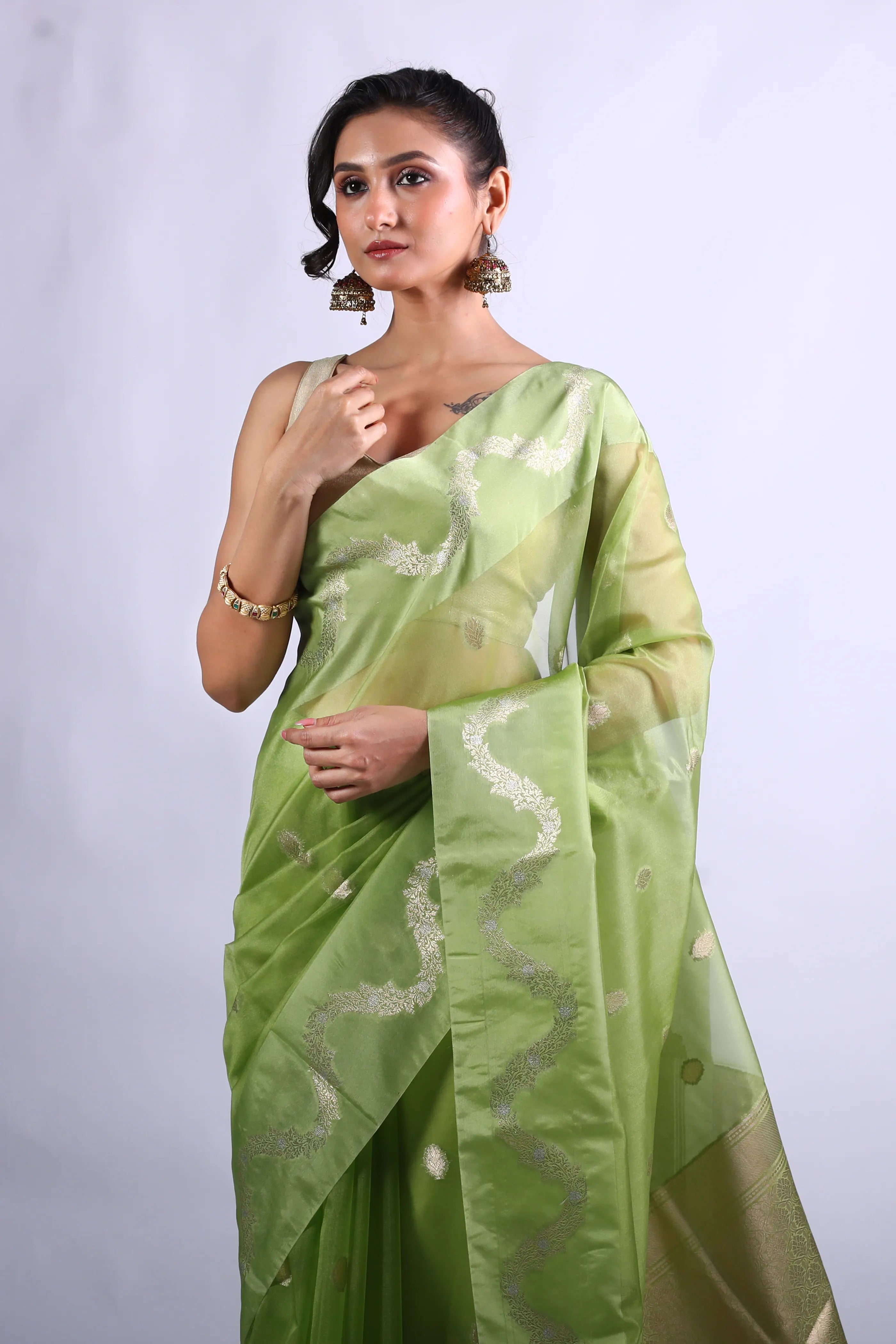 Pista Green Blended Kora Banarasi Saree With Blouse Piece