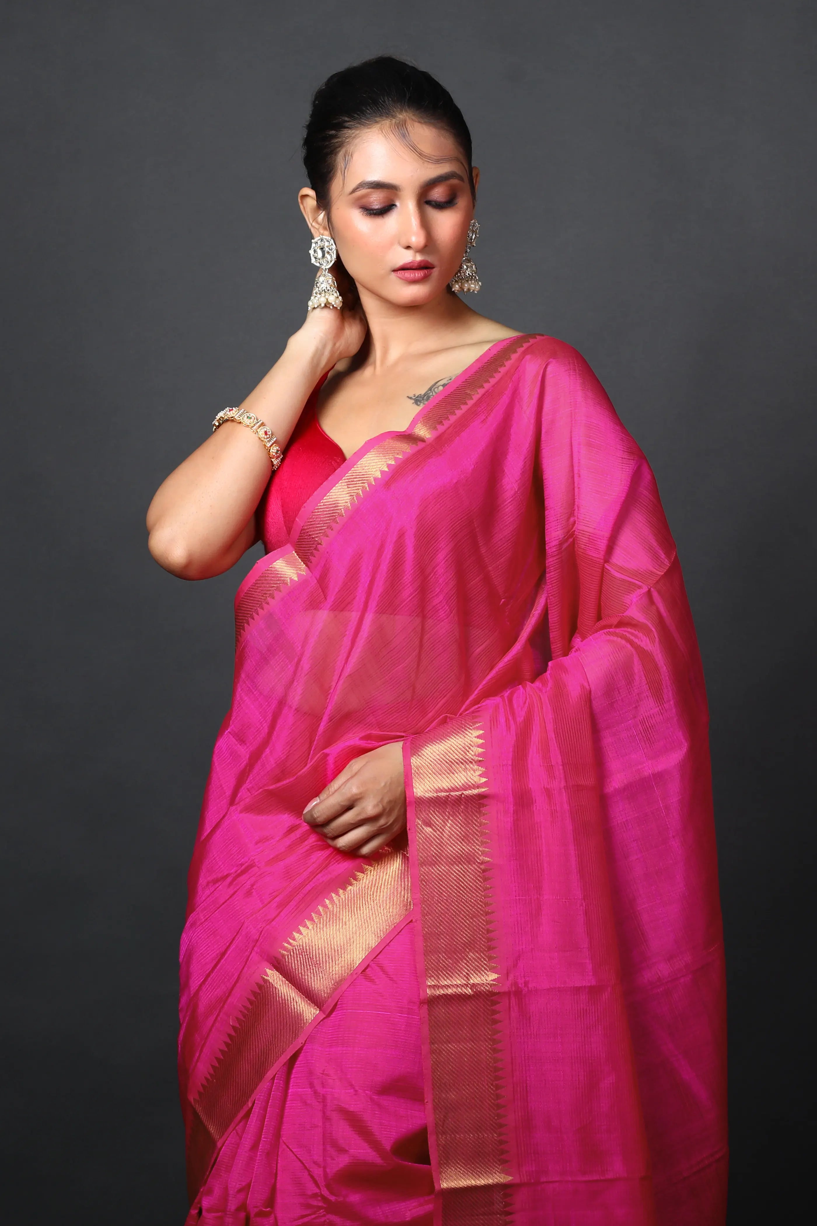 Phusia Pink Silk Mangalgiri Saree With Blouse Piece