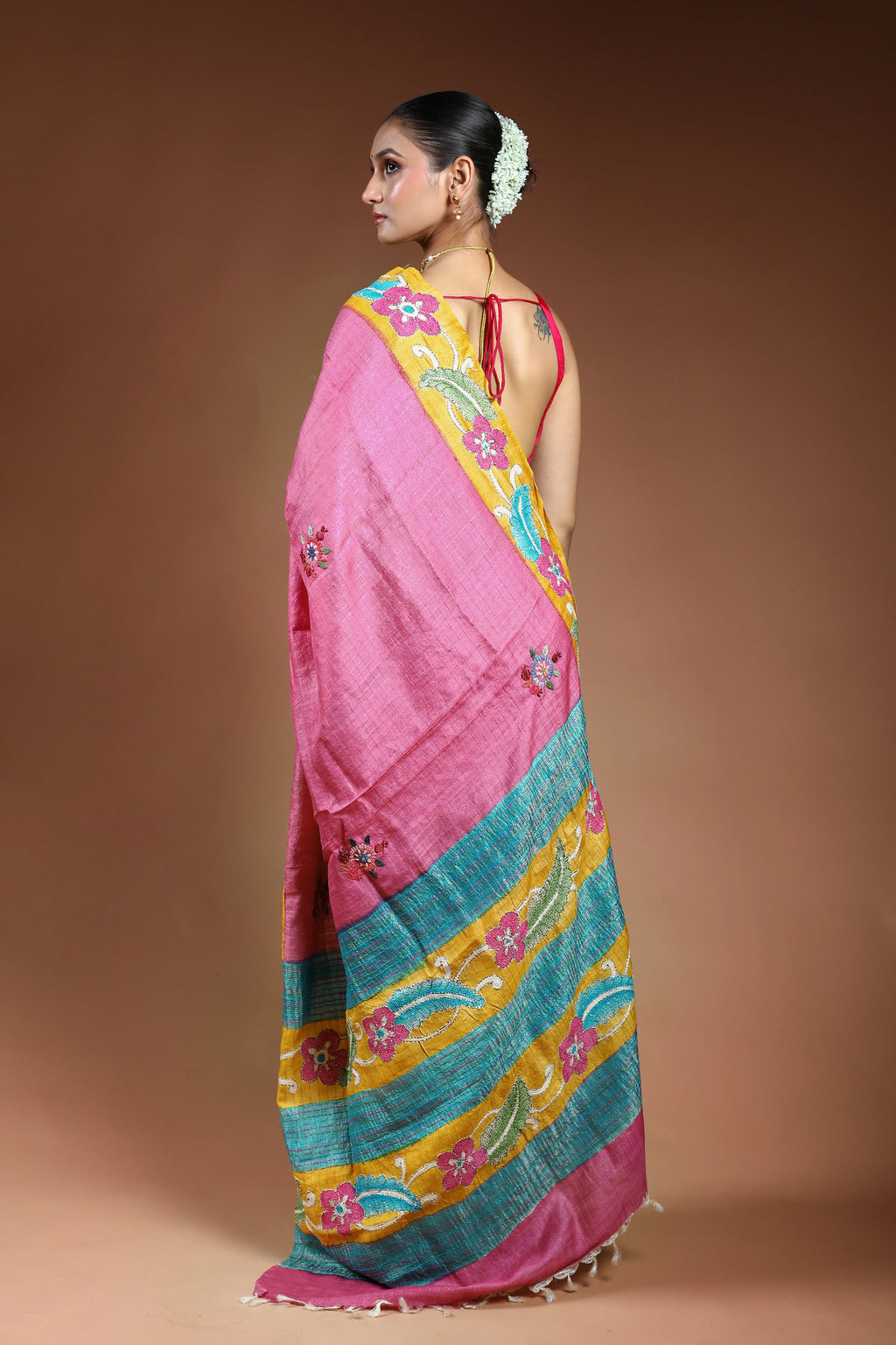 Lilac Tussar Checks Kantha Saree With Blouse Piece