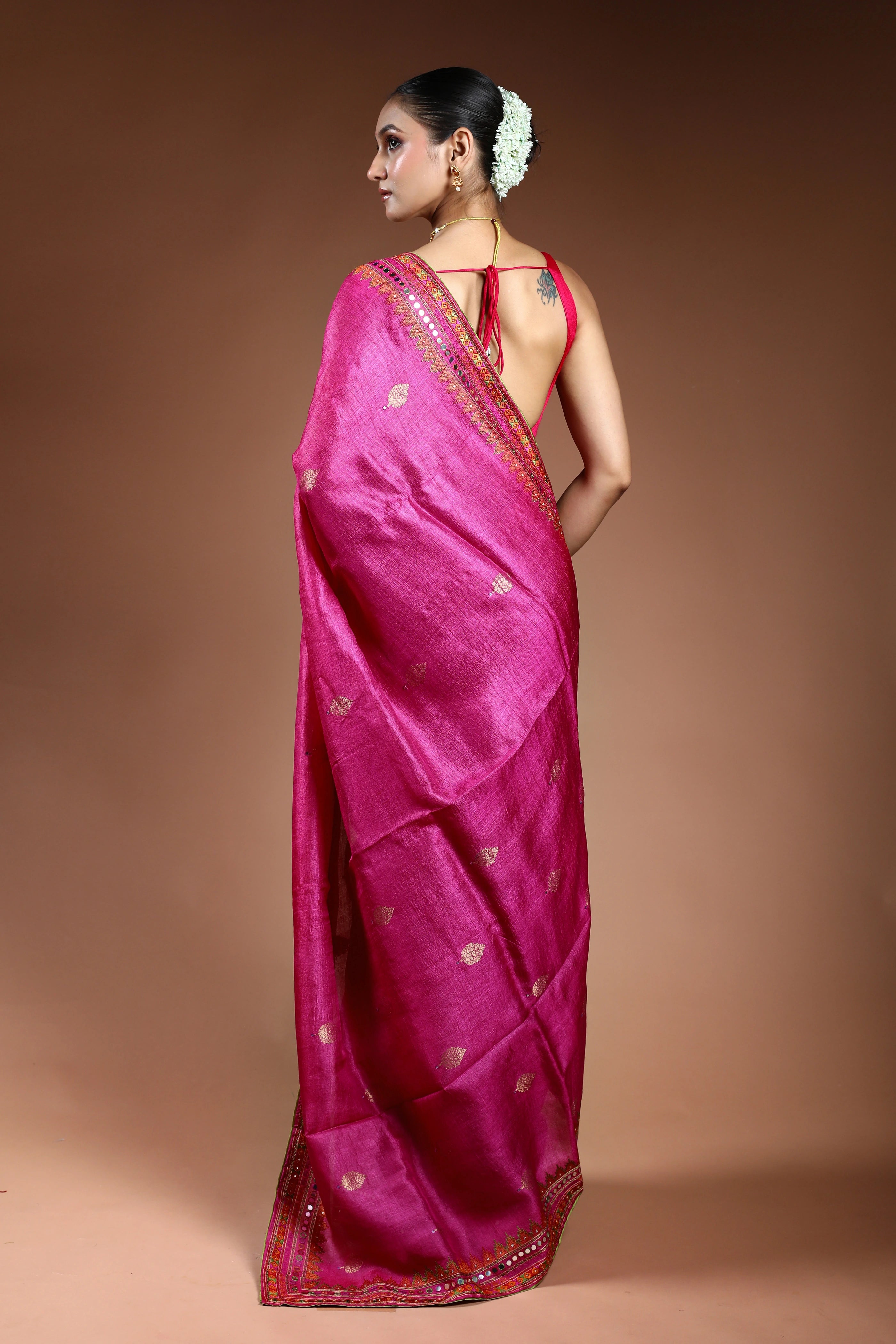 Magenda Tussar Machine Work Saree With Blouse Piece