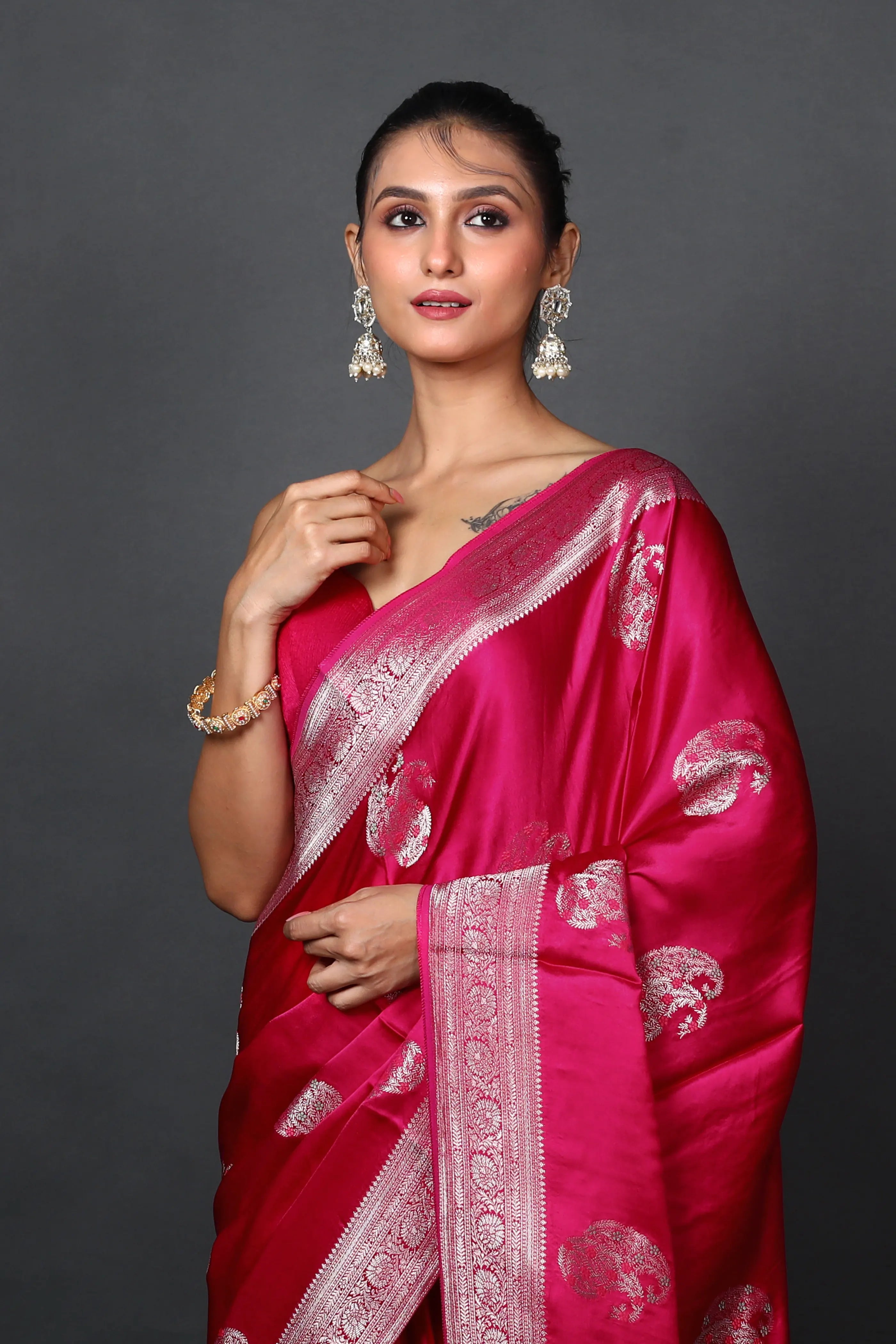 Rani Semi Mashru Saree With Blouse Piece