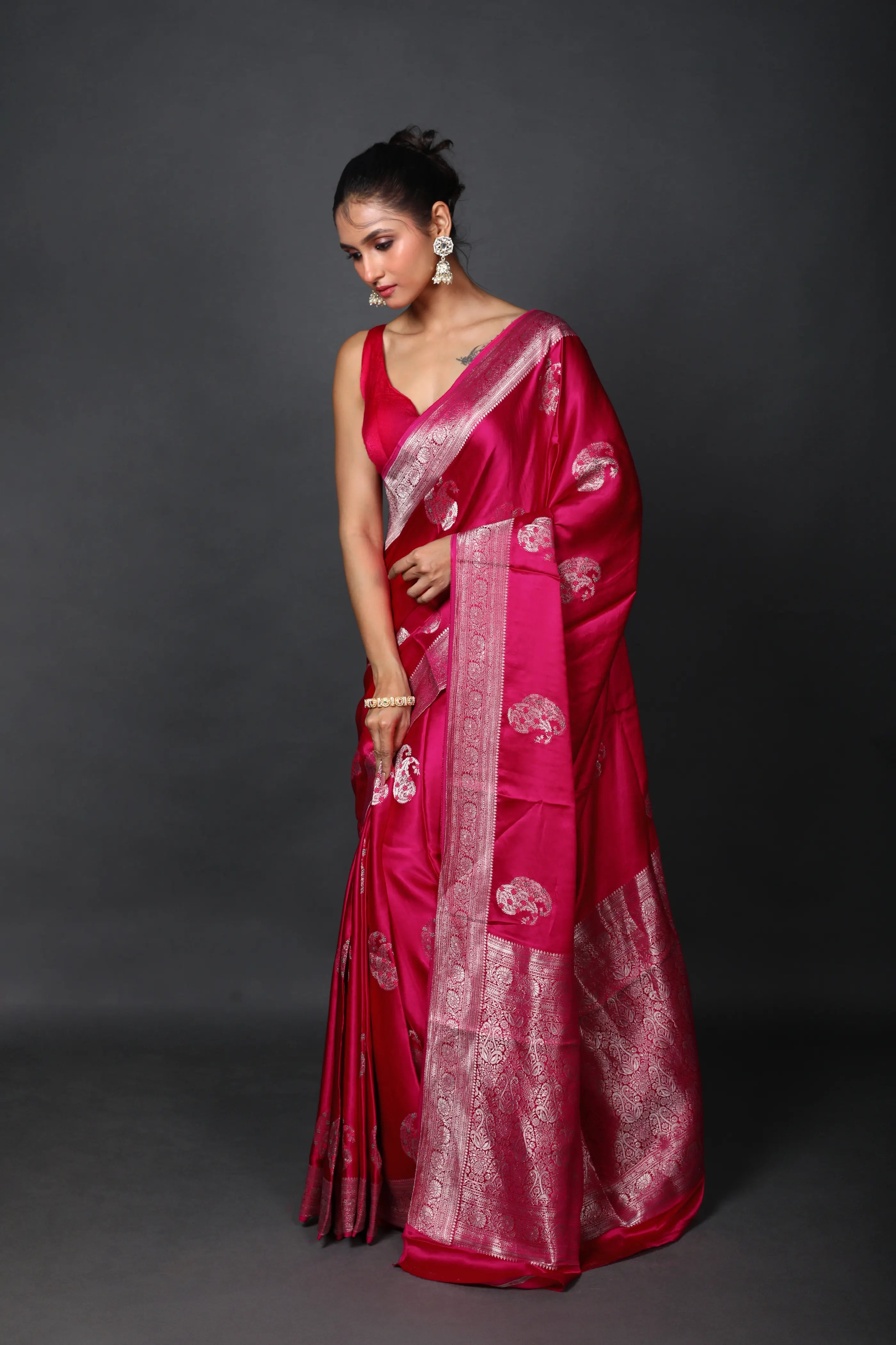 Rani Semi Mashru Saree With Blouse Piece