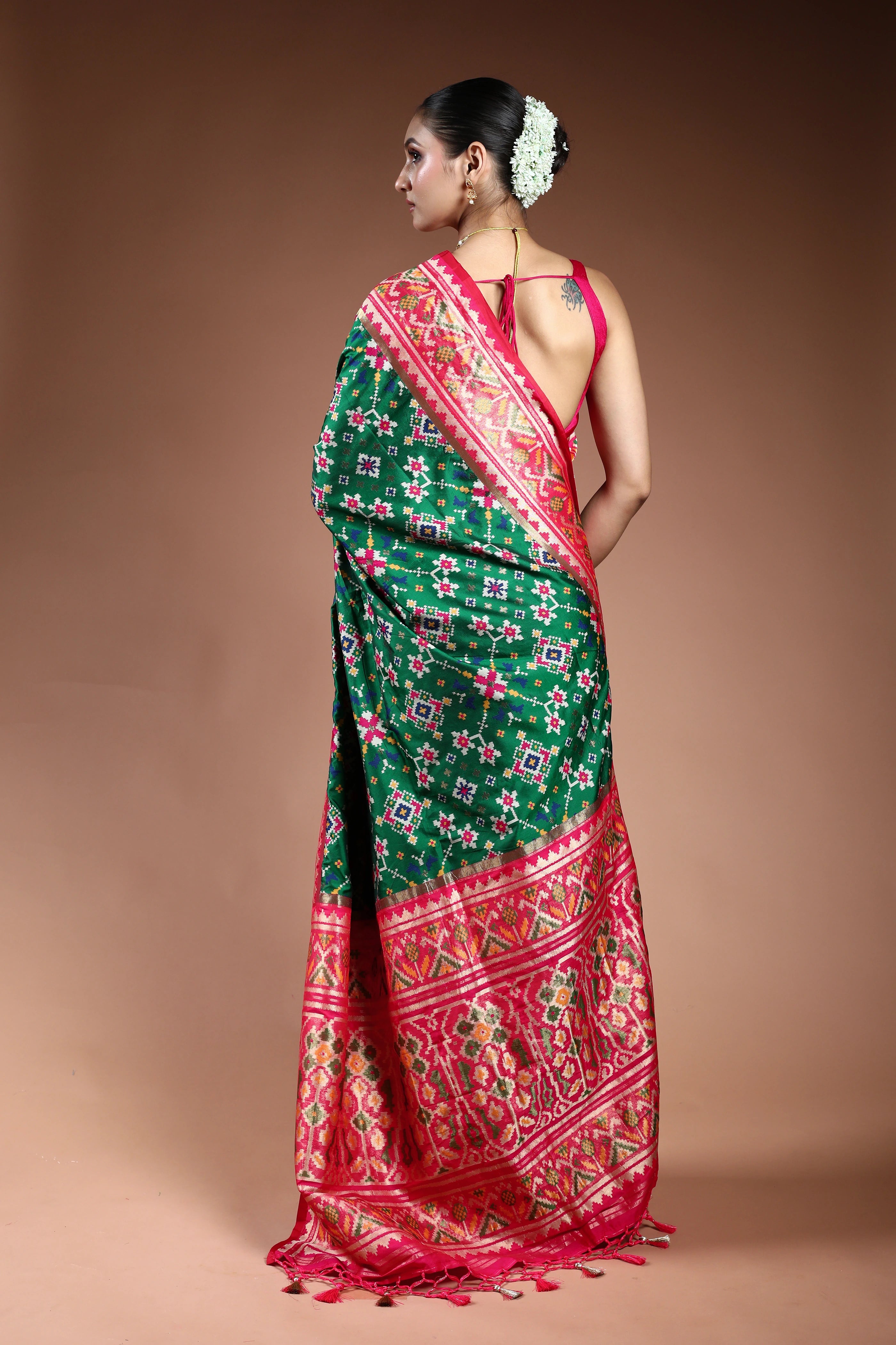 Green Semi Patola Saree With Blouse Piece