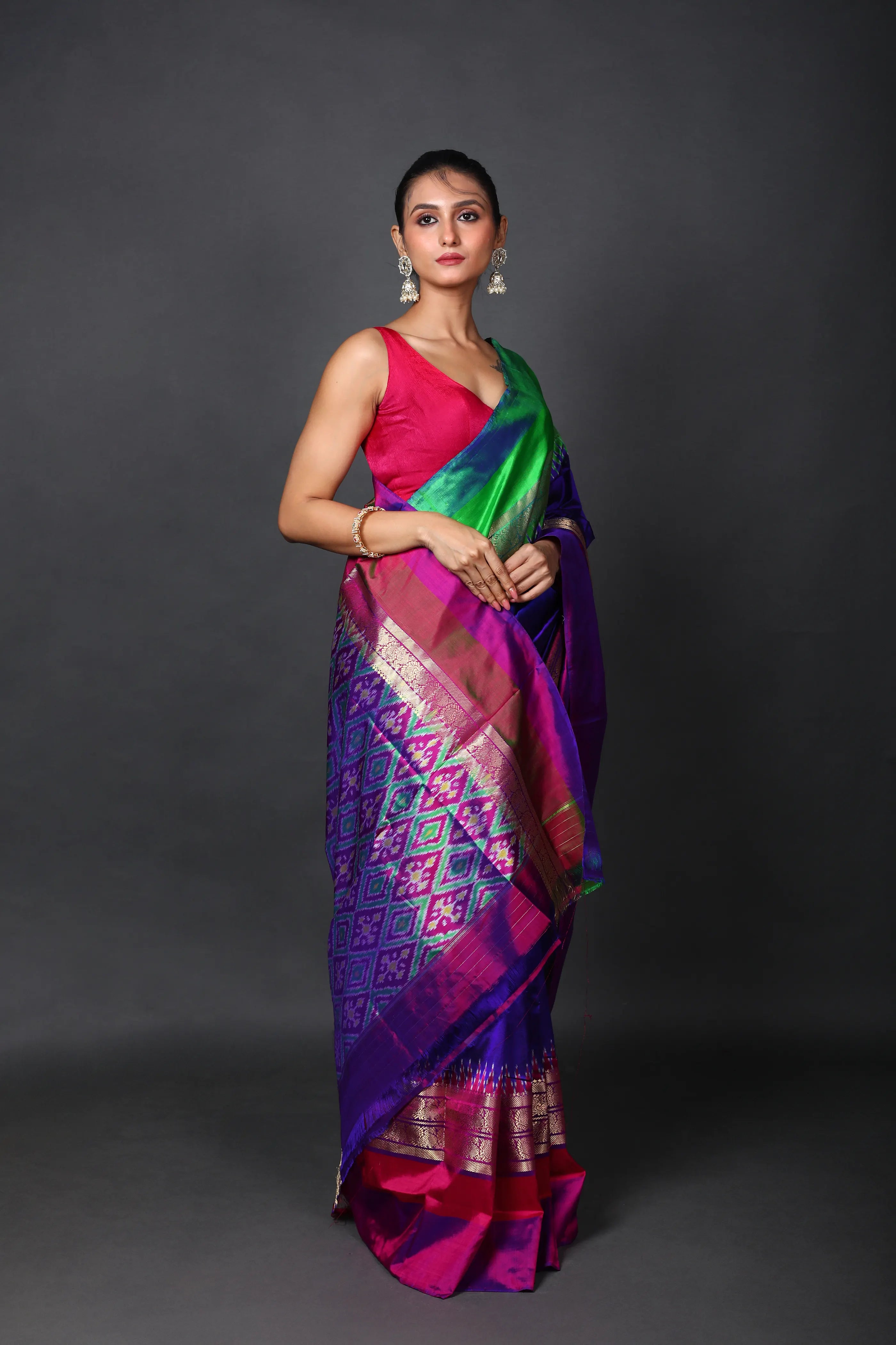 Royal Blue Pochampally Silk Saree With Blouse Piece