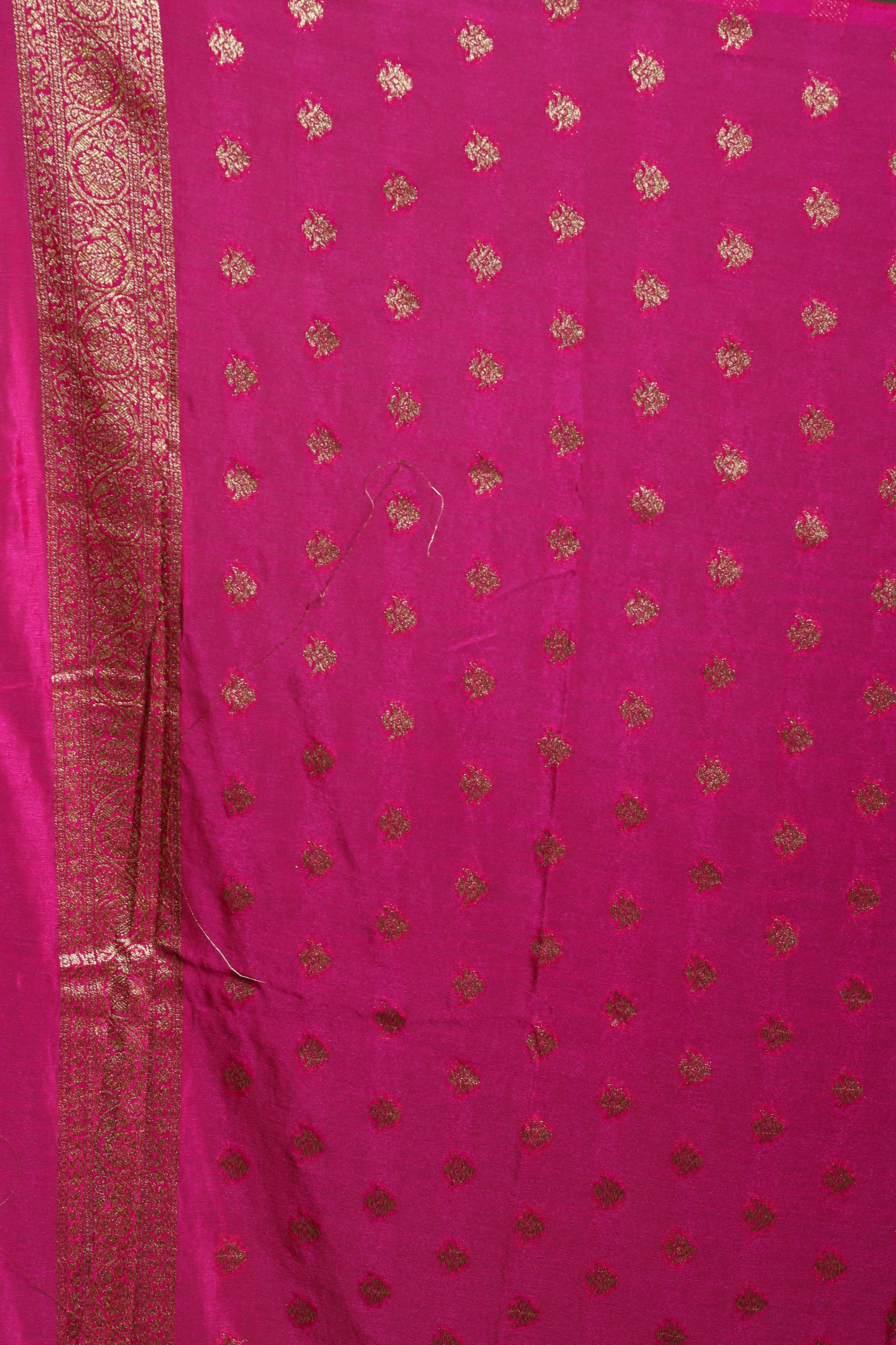 Offwhite Semi Chiffon Banarasi Saree With Blouse Piece