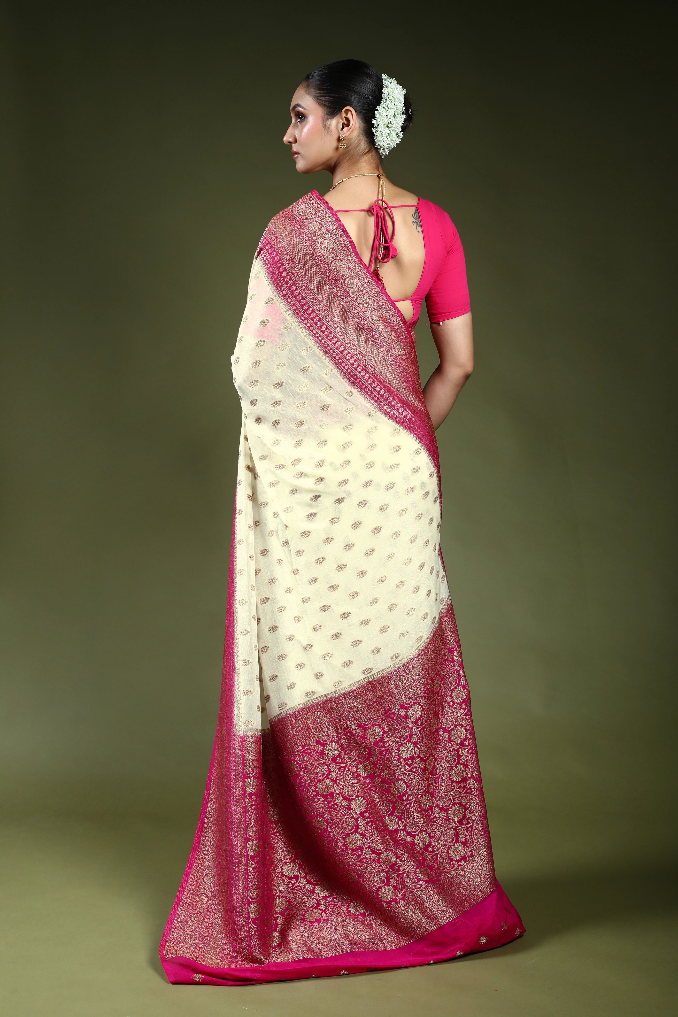Offwhite Semi Chiffon Banarasi Saree With Blouse Piece