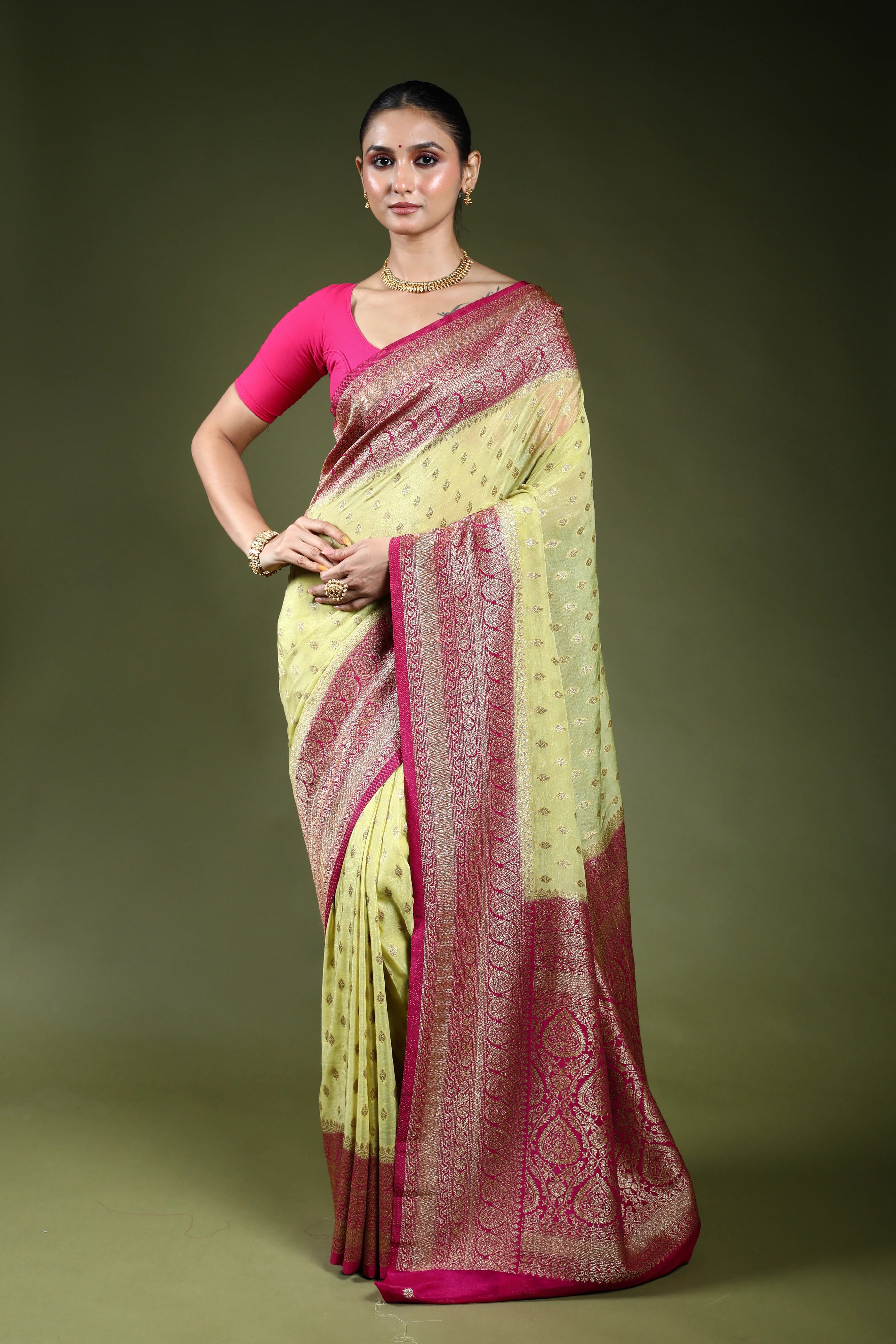 Pistagreen Semi Chiffon Banarasi Saree With Blouse Piece
