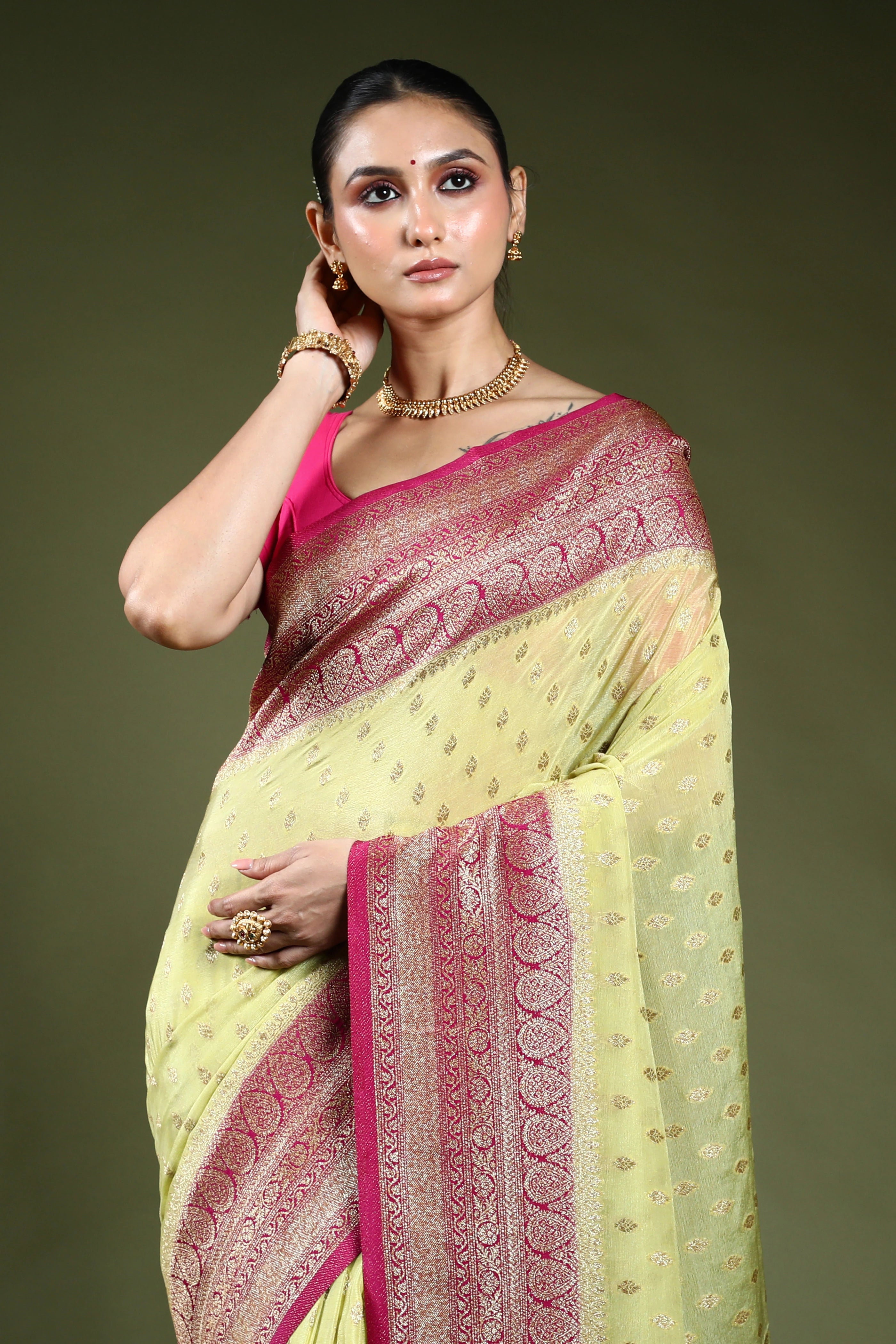 Pistagreen Semi Chiffon Banarasi Saree With Blouse Piece