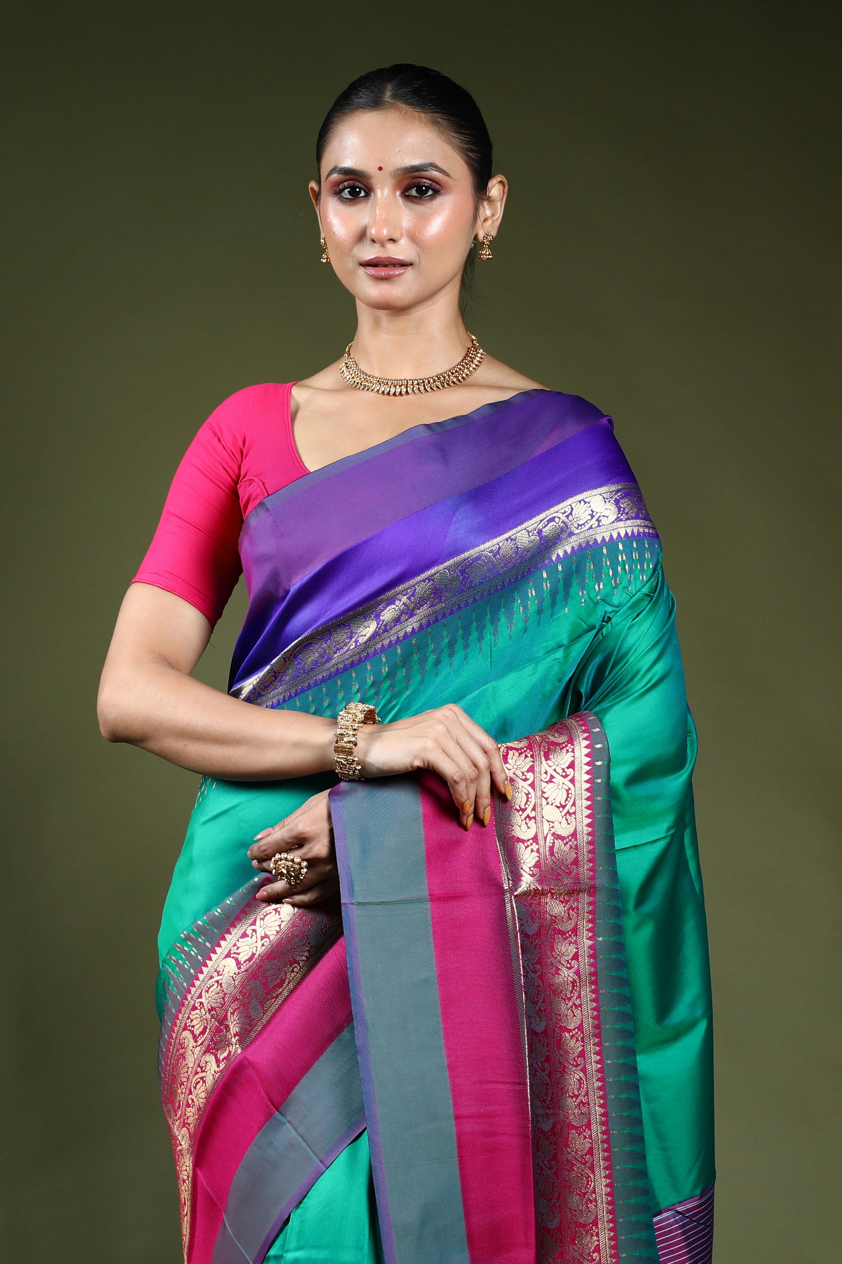 Semi Pochampally Saree With Blouse Piece