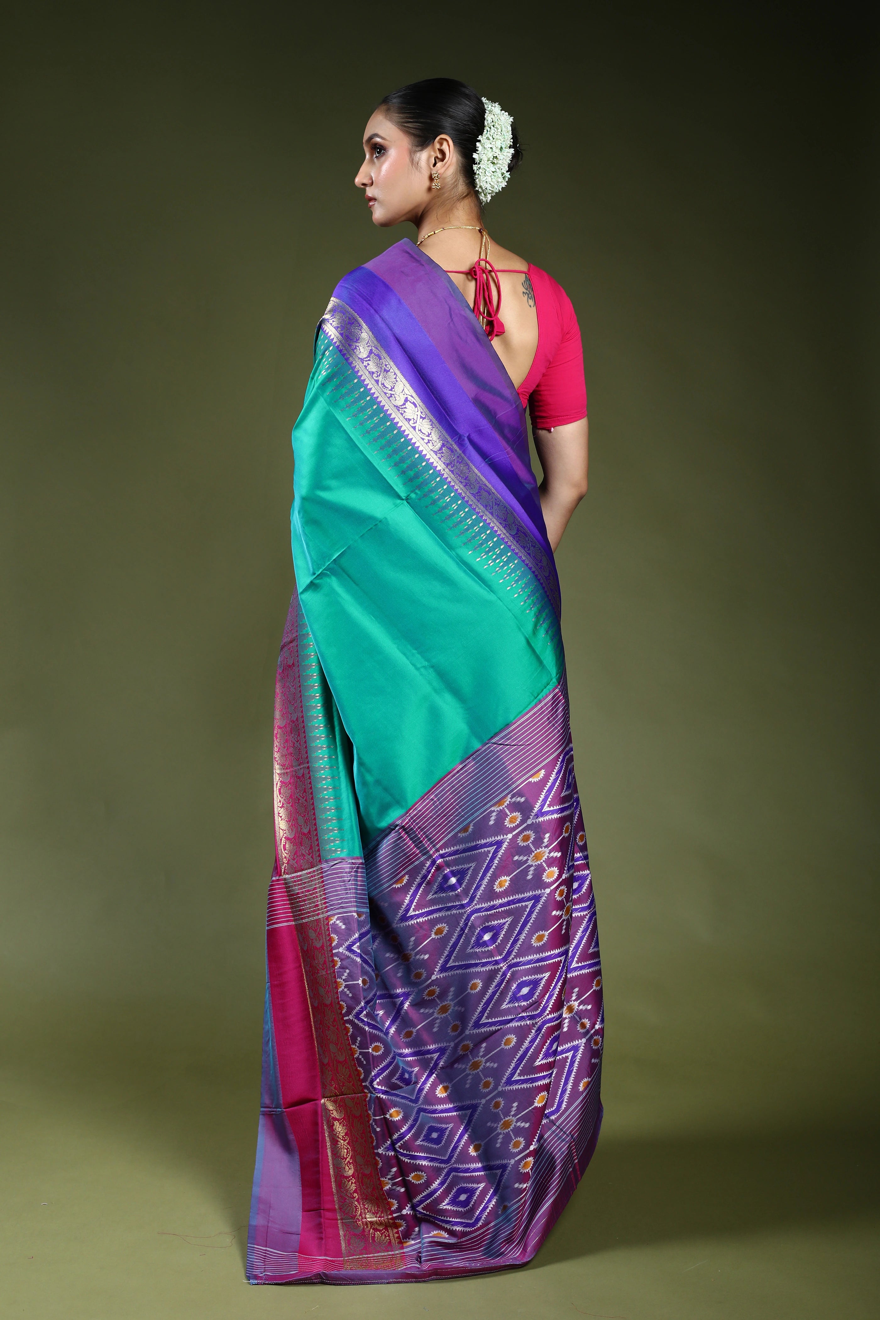 Semi Pochampally Saree With Blouse Piece
