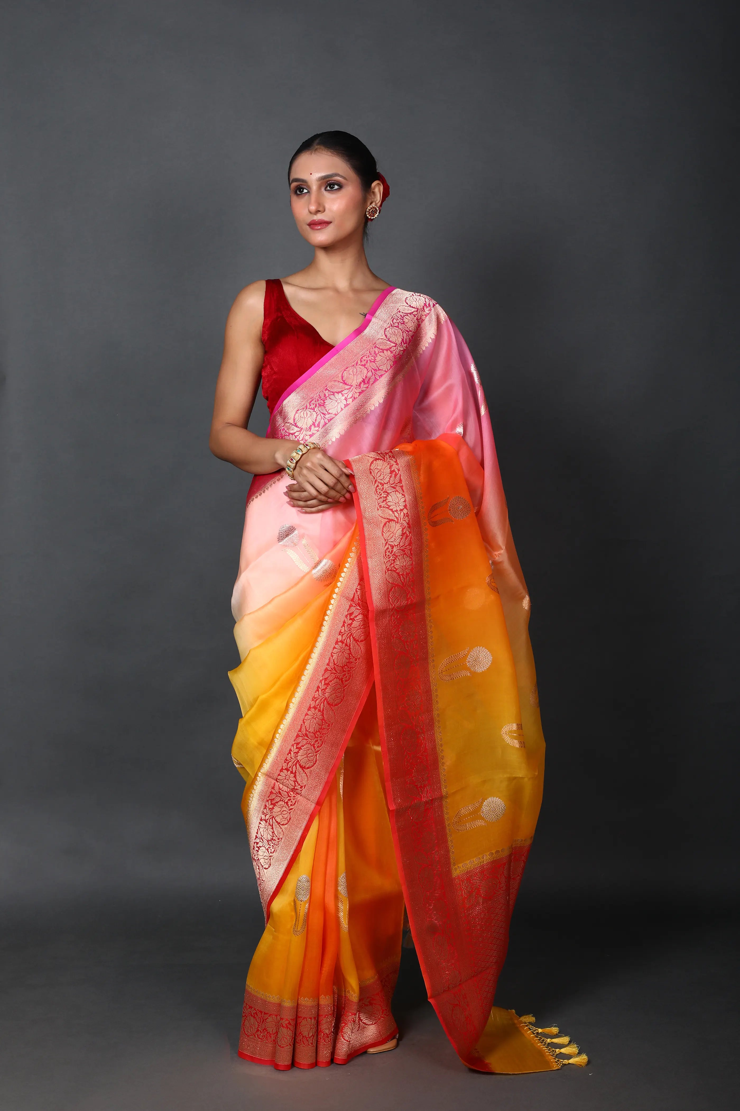 4D Dye Kora Banarasi Saree With Blouse Piece