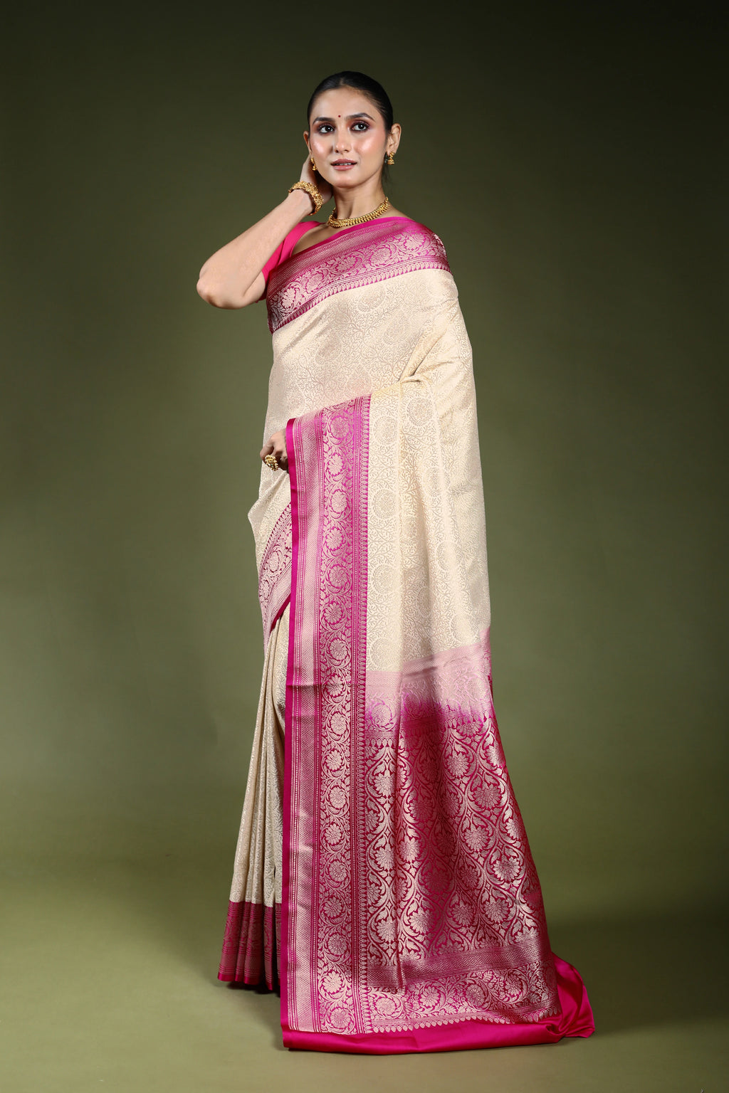 White Semi Brocade Katan Banrasi Saree With Blouse Piece