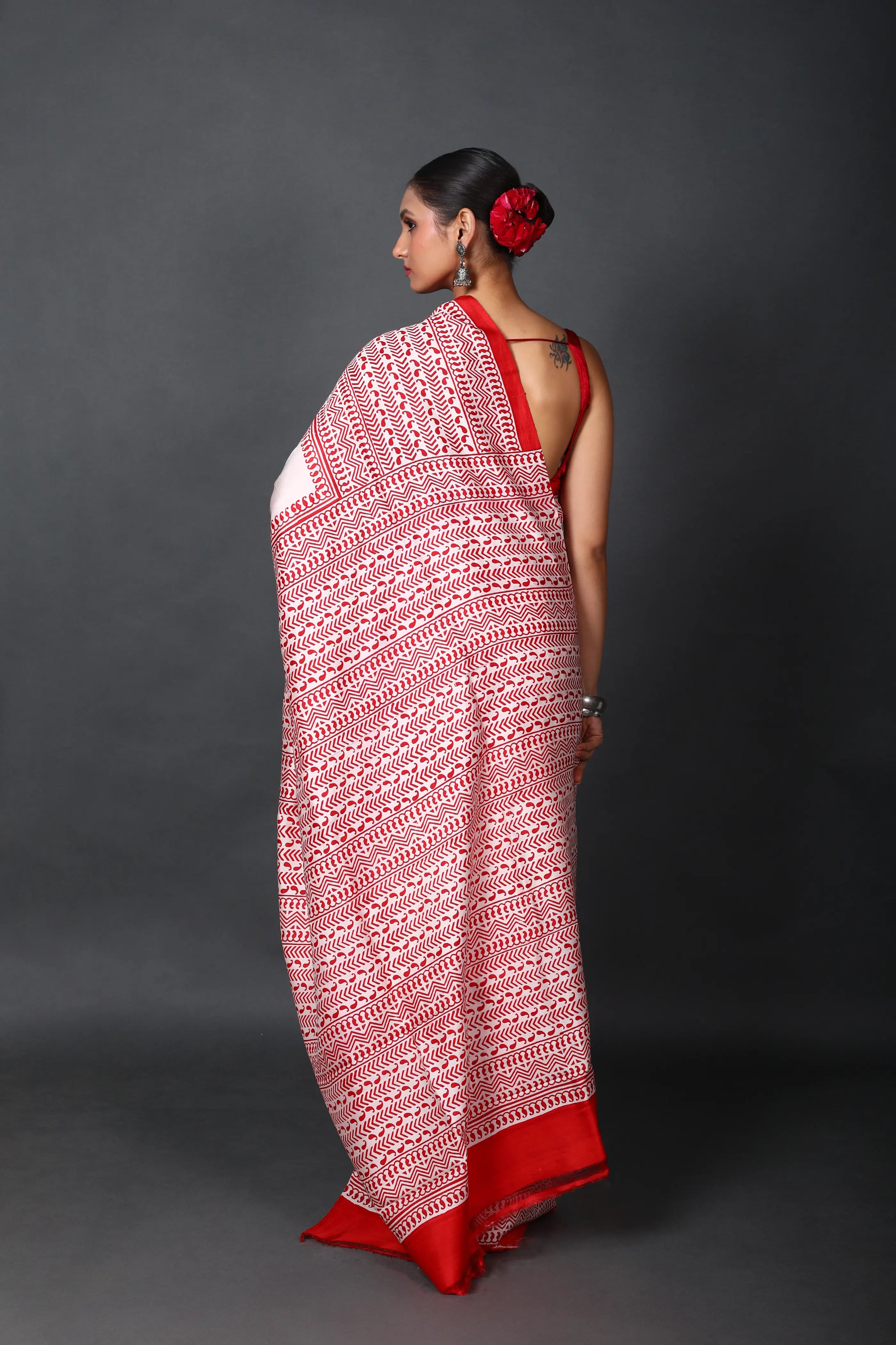 Red & White Silk Katan Saree With Blouse Piece