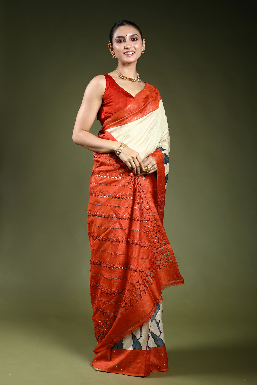 Offwhite Pure Tussar Cutwork Saree With Blouse Piece