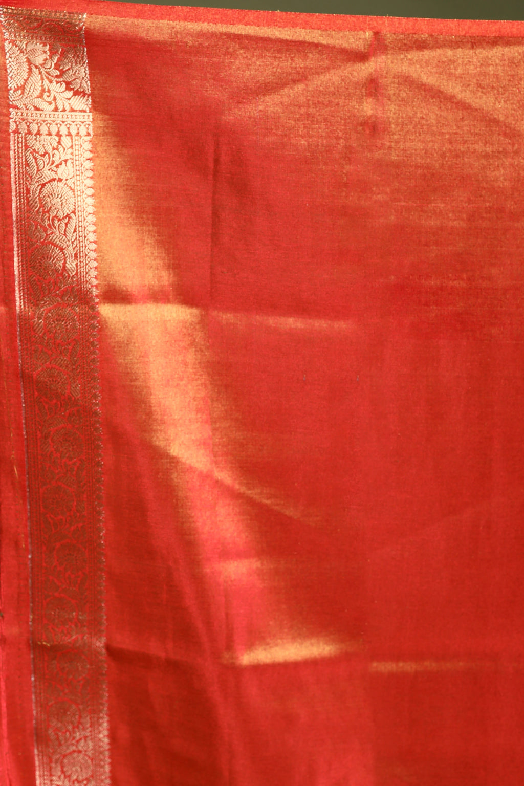 Offwhite Semi Tissue Banarasi Saree With Blouse Piece