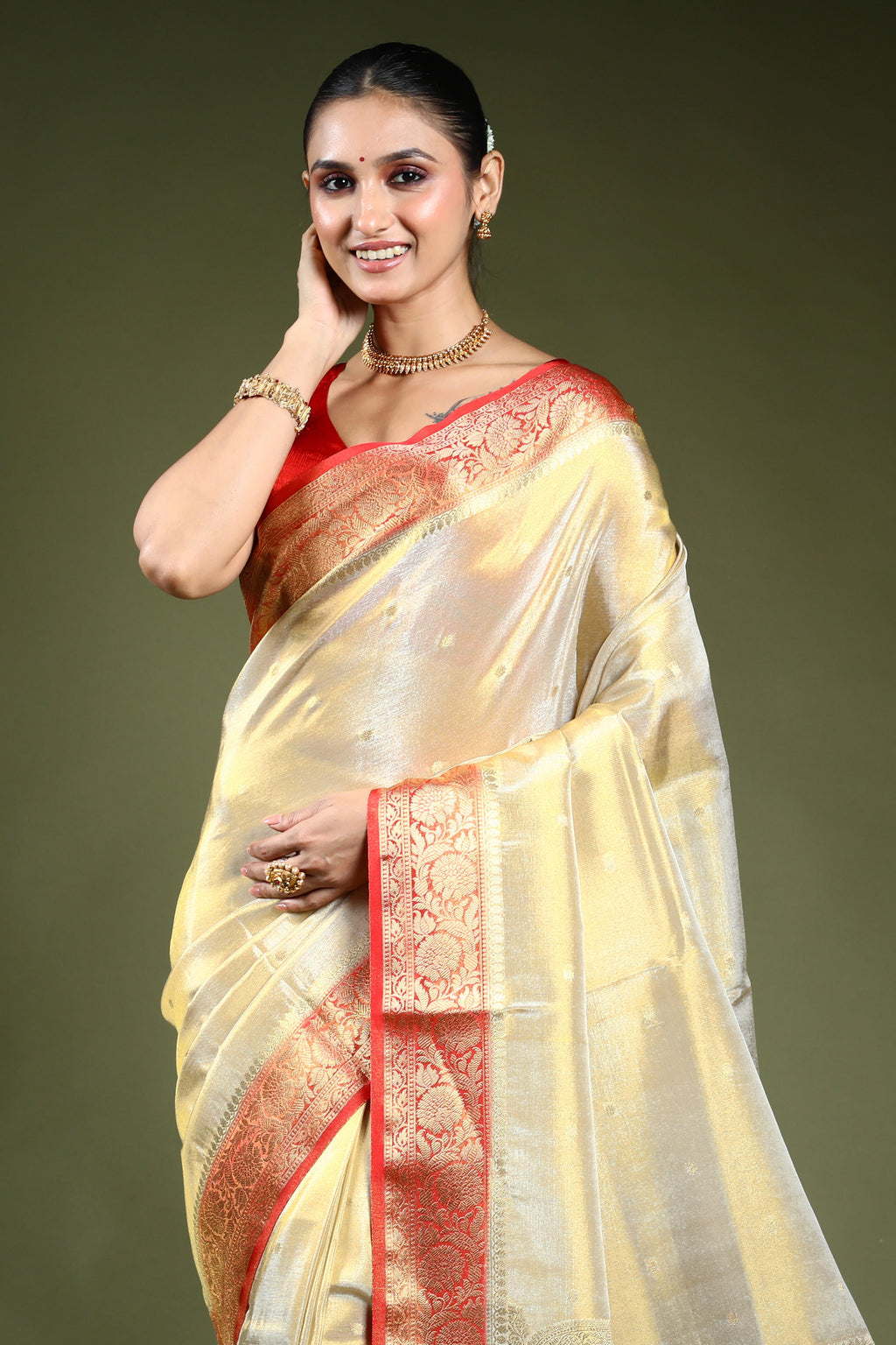 Offwhite Semi Tissue Banarasi Saree With Blouse Piece