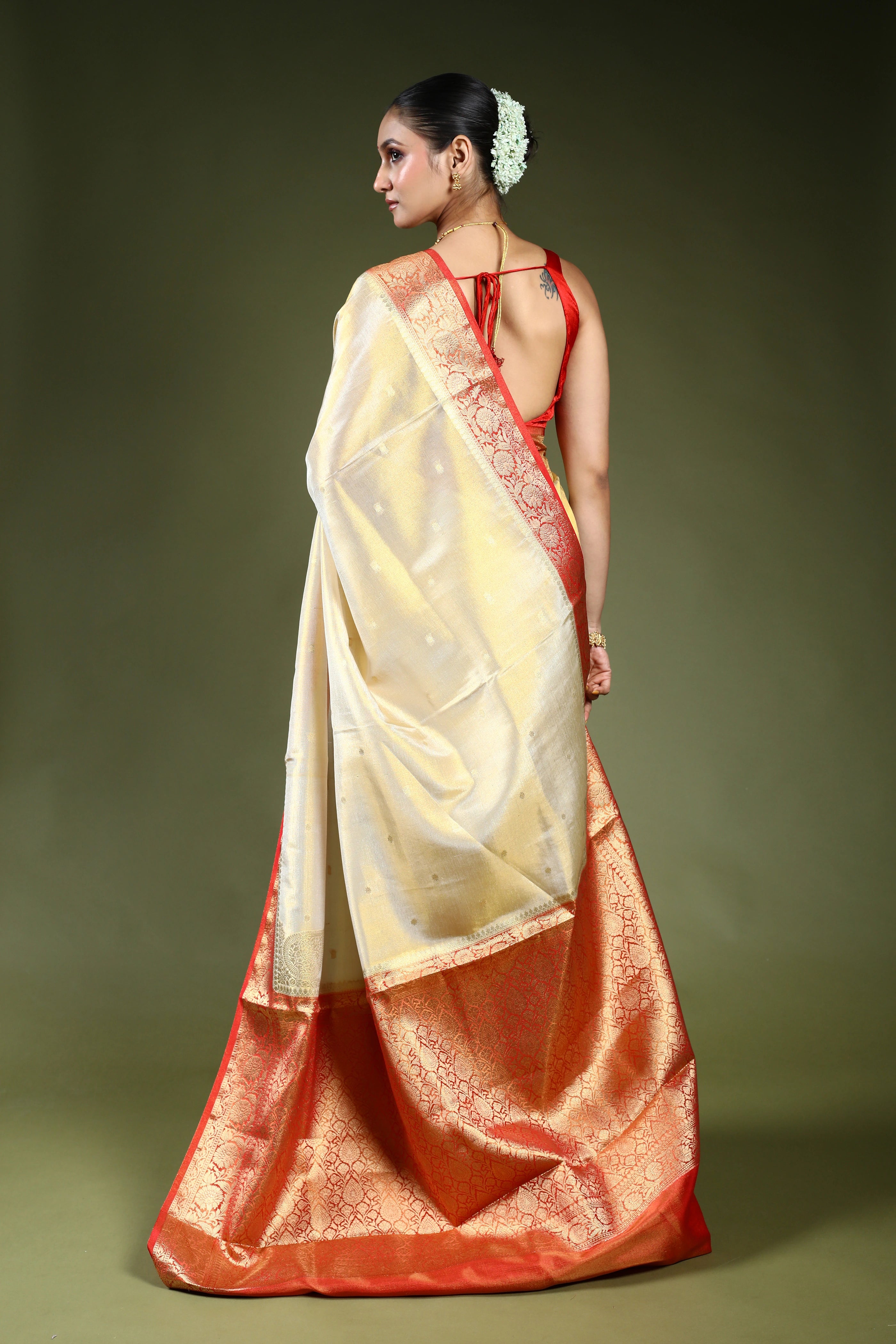 Offwhite Semi Tissue Banarasi Saree With Blouse Piece