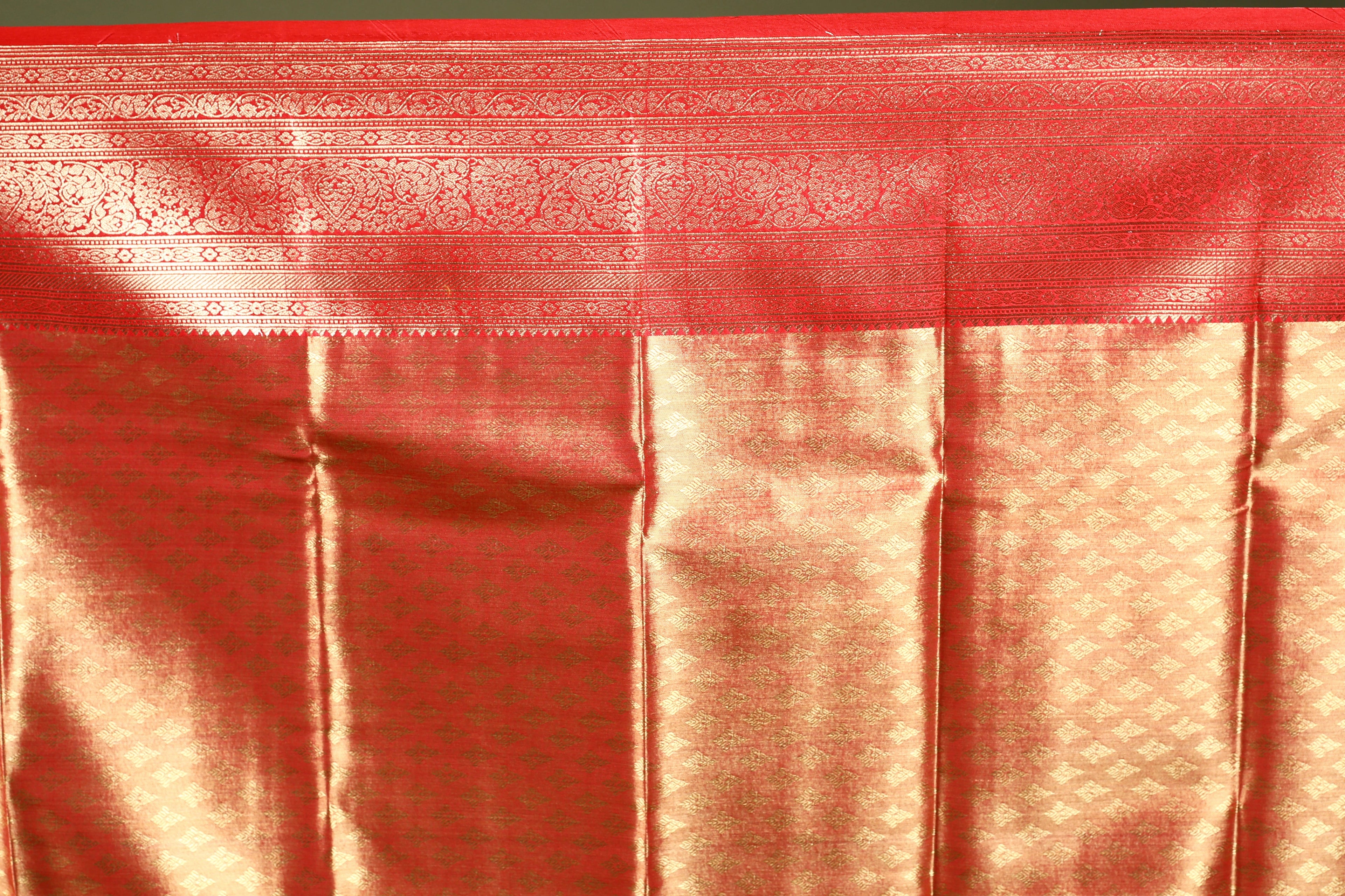 Red Semi Tissue Kanjivaram Saree With Blouse Piece
