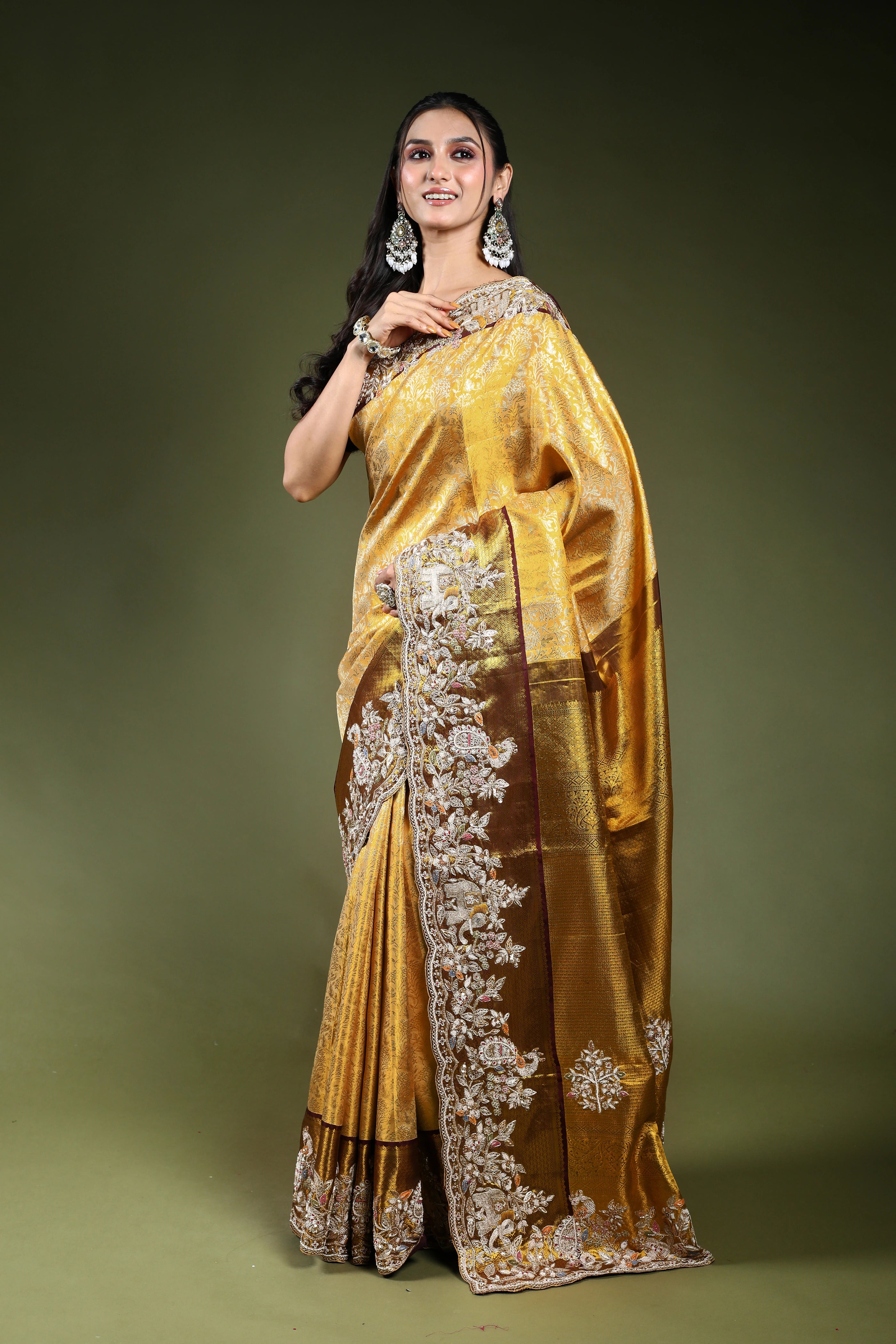 Golden Exclusive Tissue Kanjivaram Saree With Blouse Piece