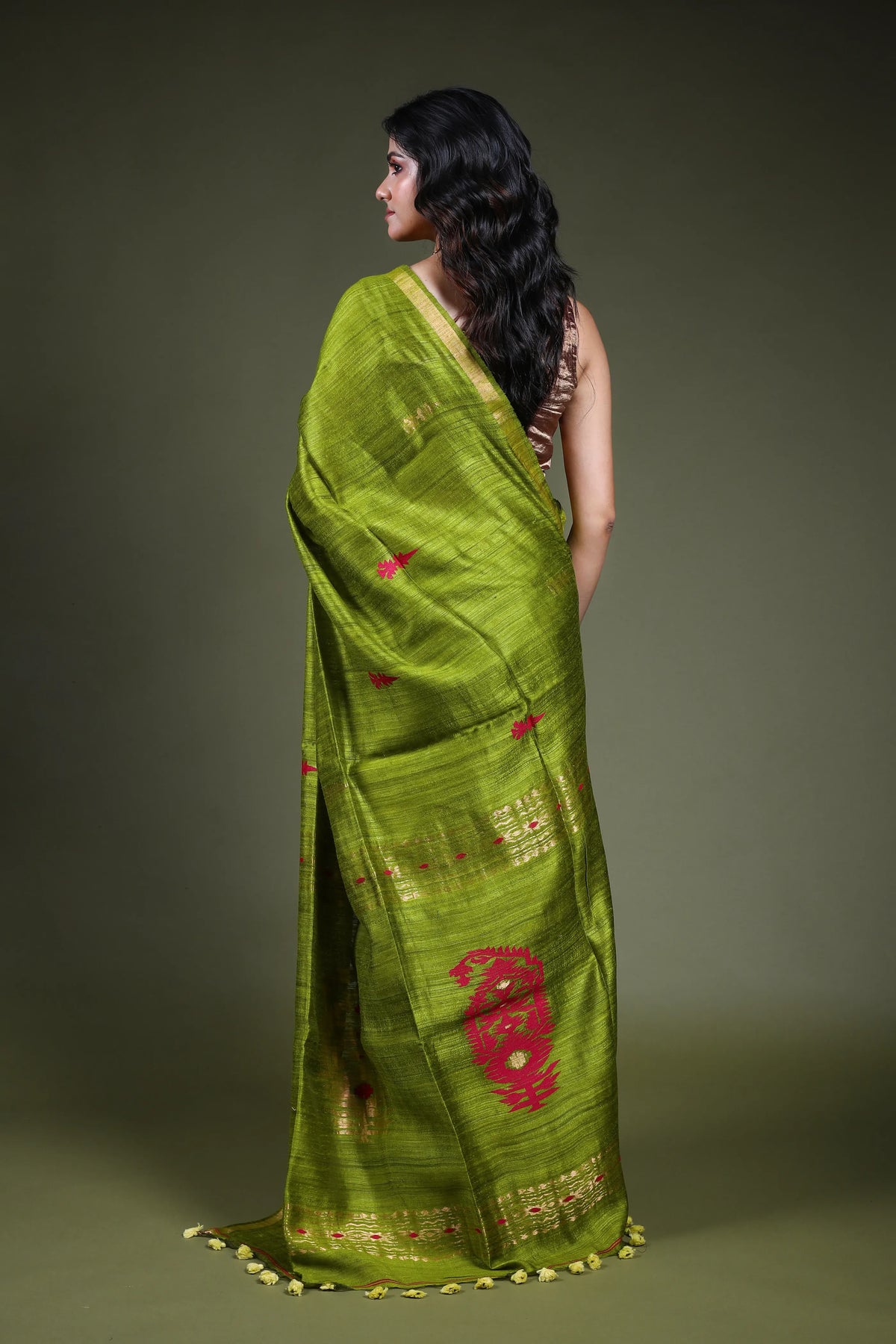 Mehendi Green Matka Saree with Blouse Piece