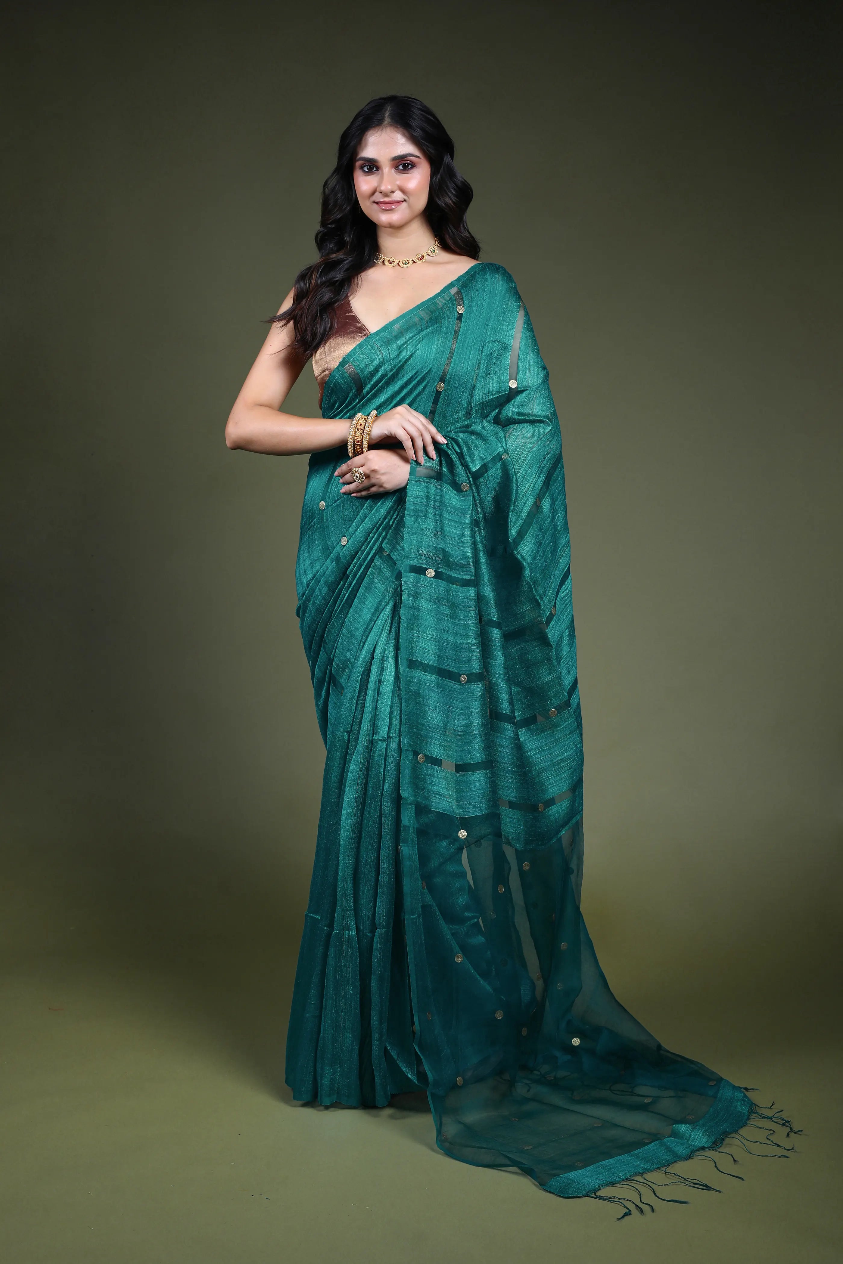 Auqa Blue Muslin Matka Saree with Blouse Piece