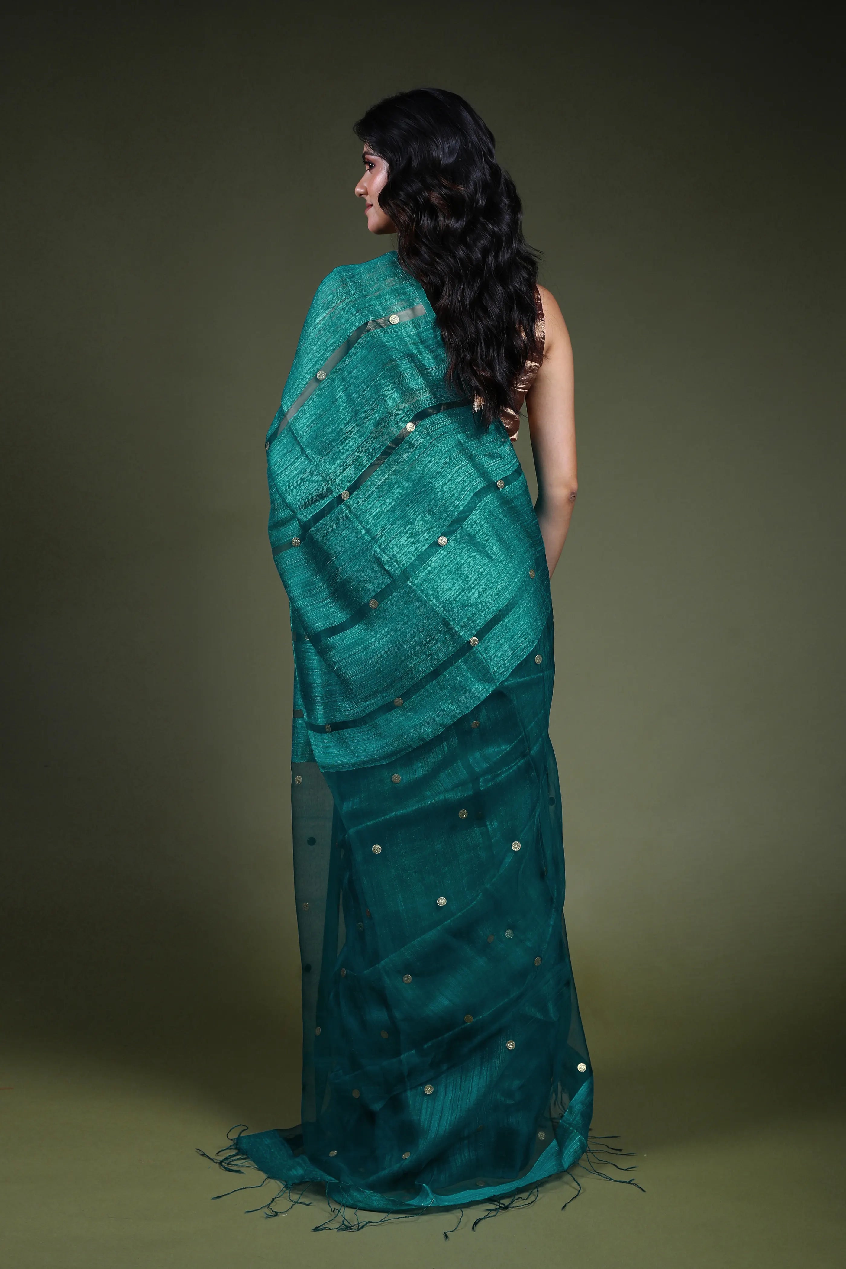 Auqa Blue Muslin Matka Saree with Blouse Piece