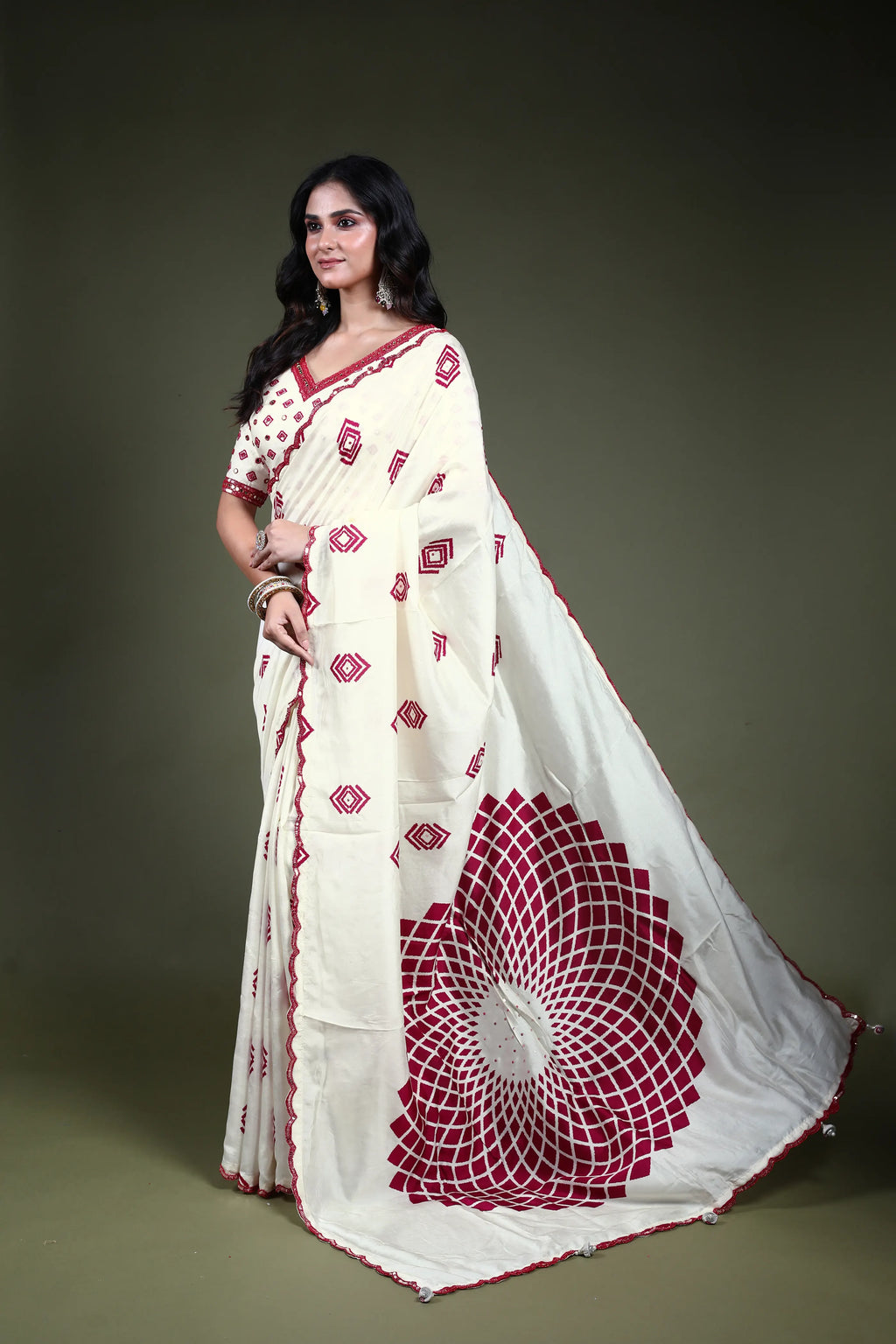White Blended Tussar Saree Readymade Blouse